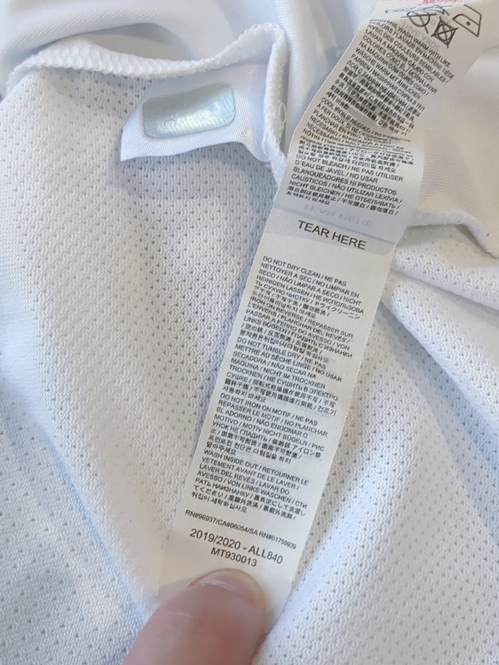 2019-20 Liverpool New Balance Away Shirt - (M)