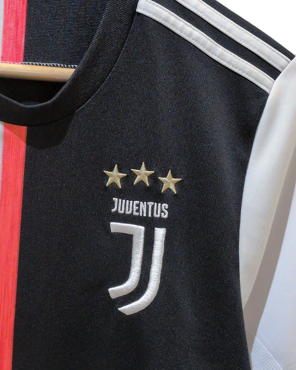 2019-20 Juventus Adidas Home Shirt #7 Ronaldo - (S)