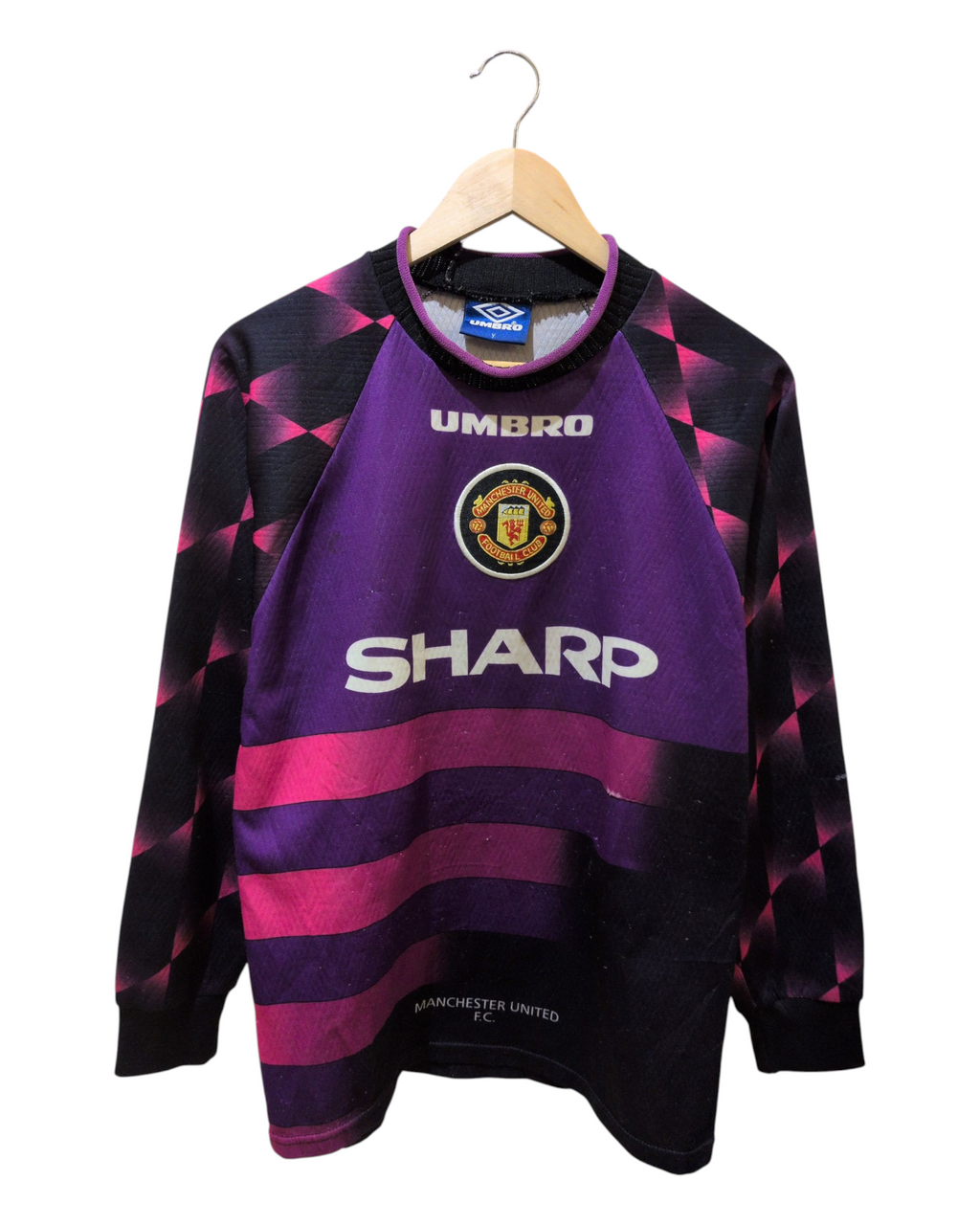 1996-97 Manchester United Umbro Goalkeeper L/S Shirt - (Y)