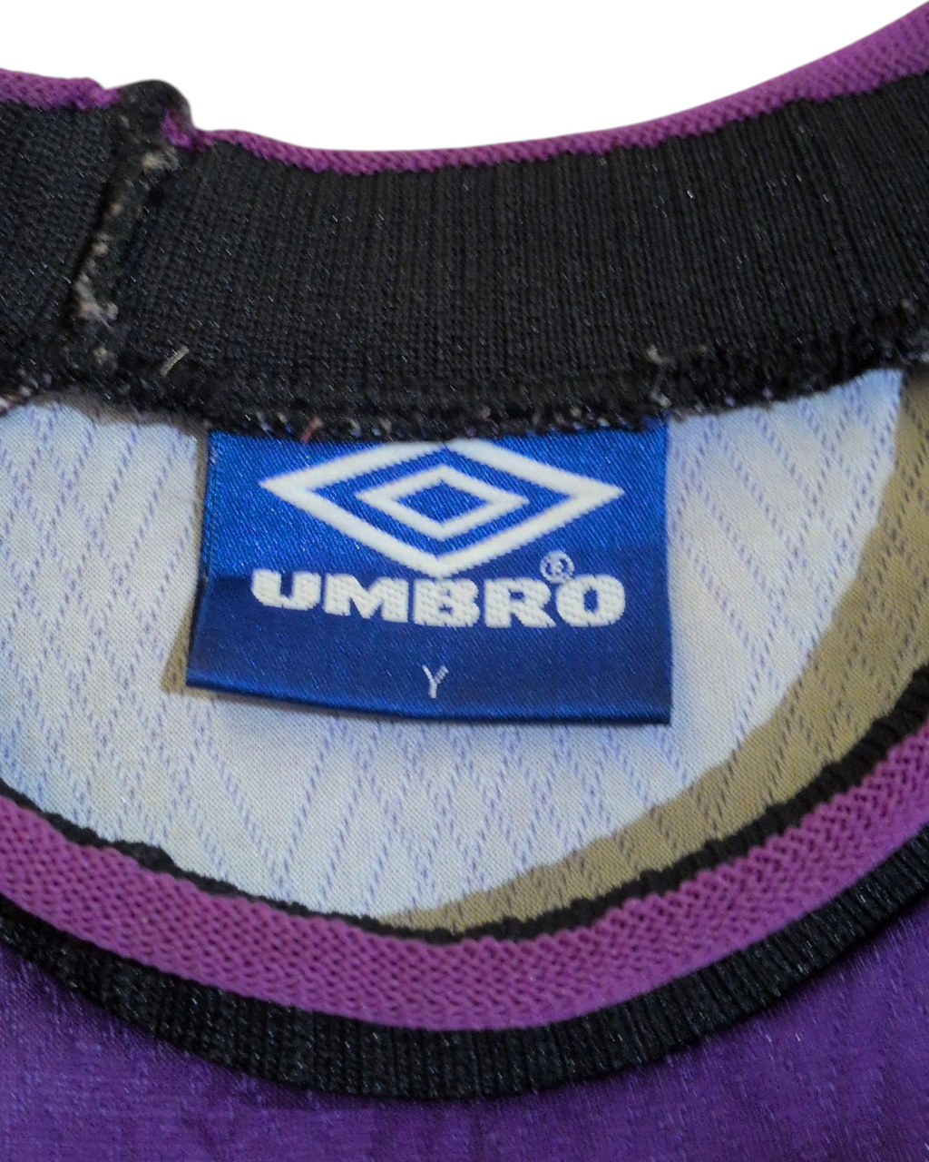 1996-97 Manchester United Umbro Goalkeeper L/S Shirt - (Y)