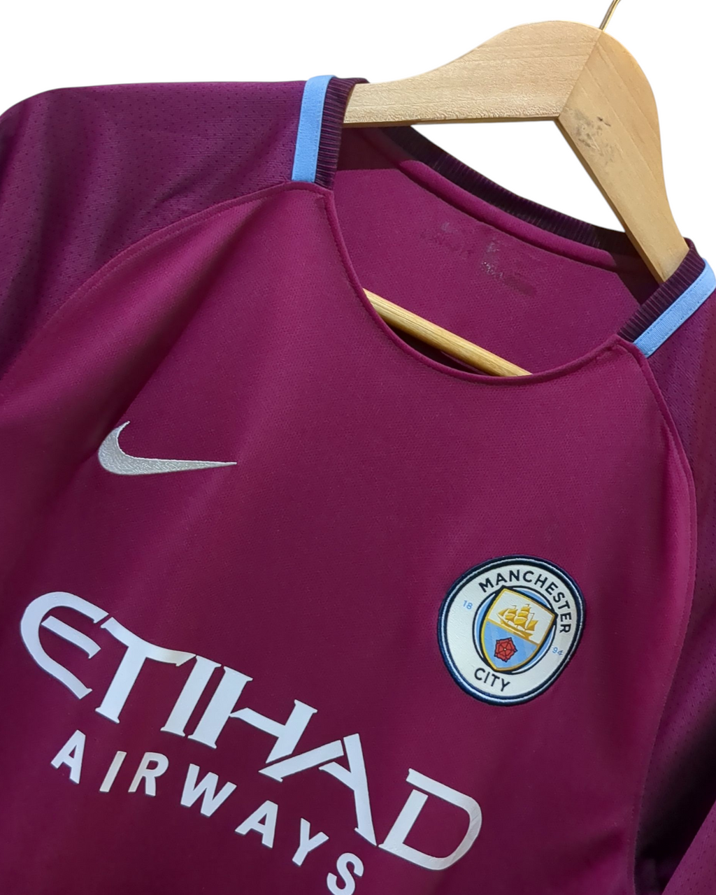 2017-18 Manchester City Nike Away Shirt #17 De Bruyne - (M)