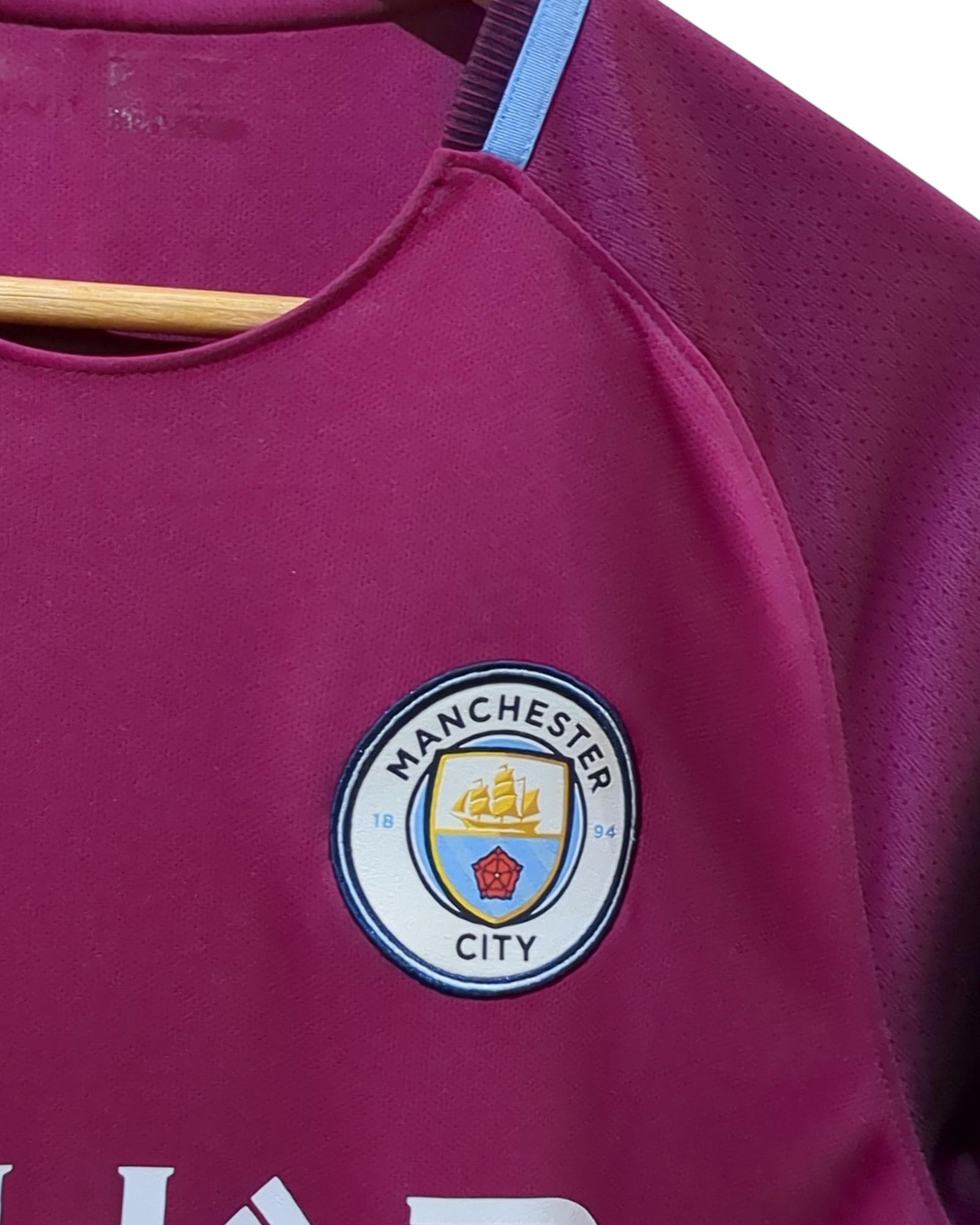 2017-18 Manchester City Nike Away Shirt #17 De Bruyne - (M)