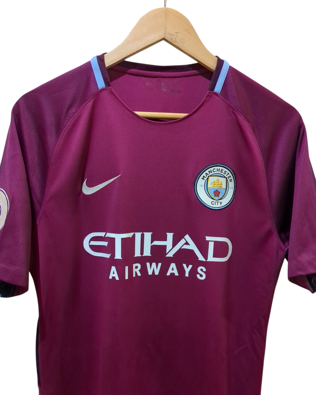 2017-18 Manchester City Nike Away Shirt #17 De Bruyne - (M)