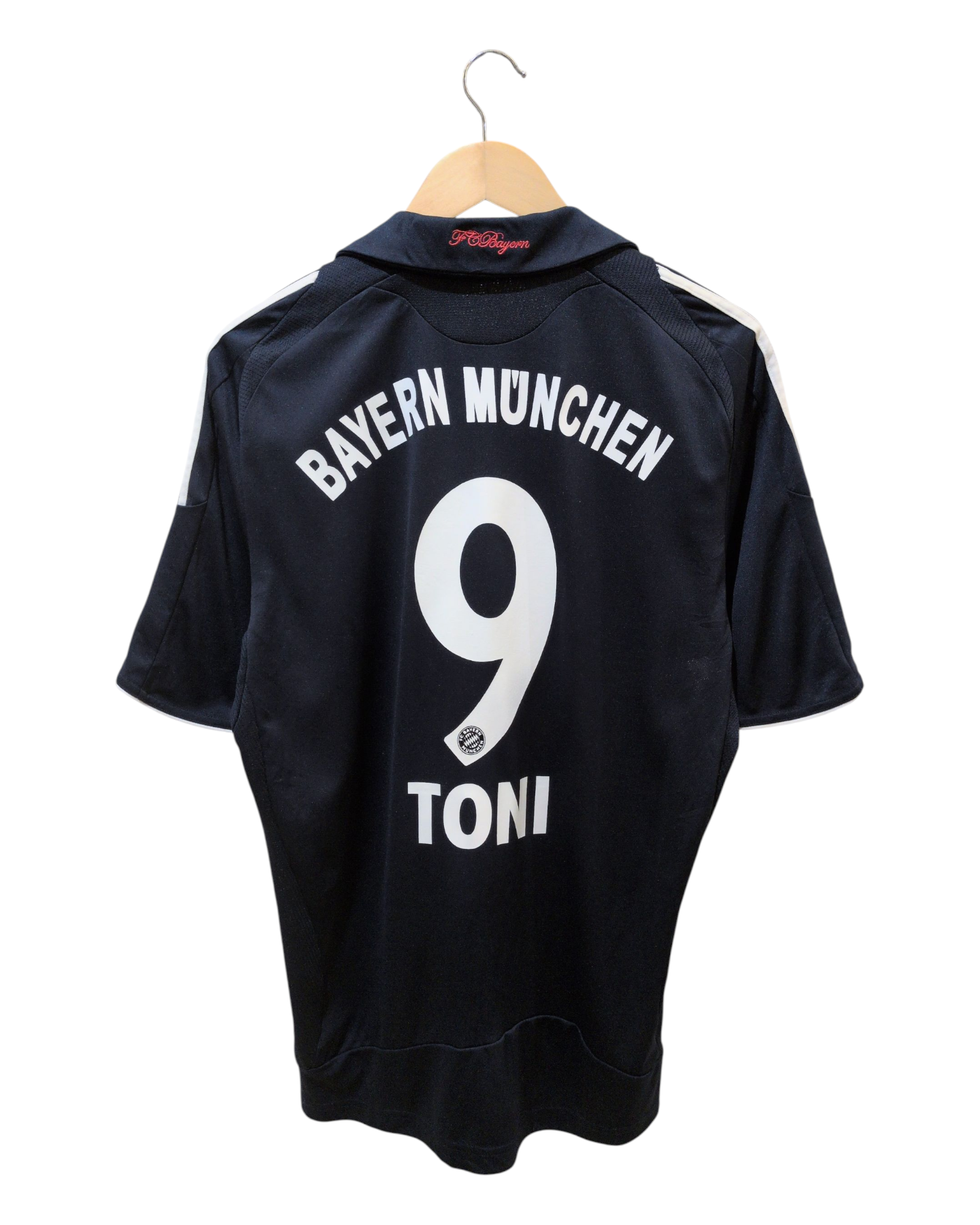 2008-09 Bayern Munich Adidas Away Shirt #9 Toni - (L)