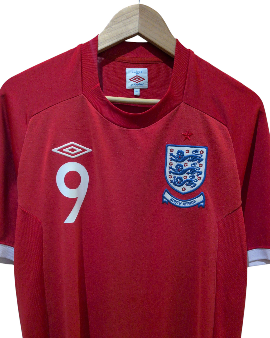 2010-11 England Umbro Away Shirt #9 Crouch - (M)