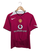2004-06 Manchester United Nike Home Shirt #7 Ronaldo - (S)