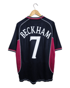 2000-01 Manchester United Umbro Third Shirt #7 Beckham - (XL)