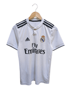2018-19 Real Madrid Adidas Home Shirt #10 Modric - (XS)