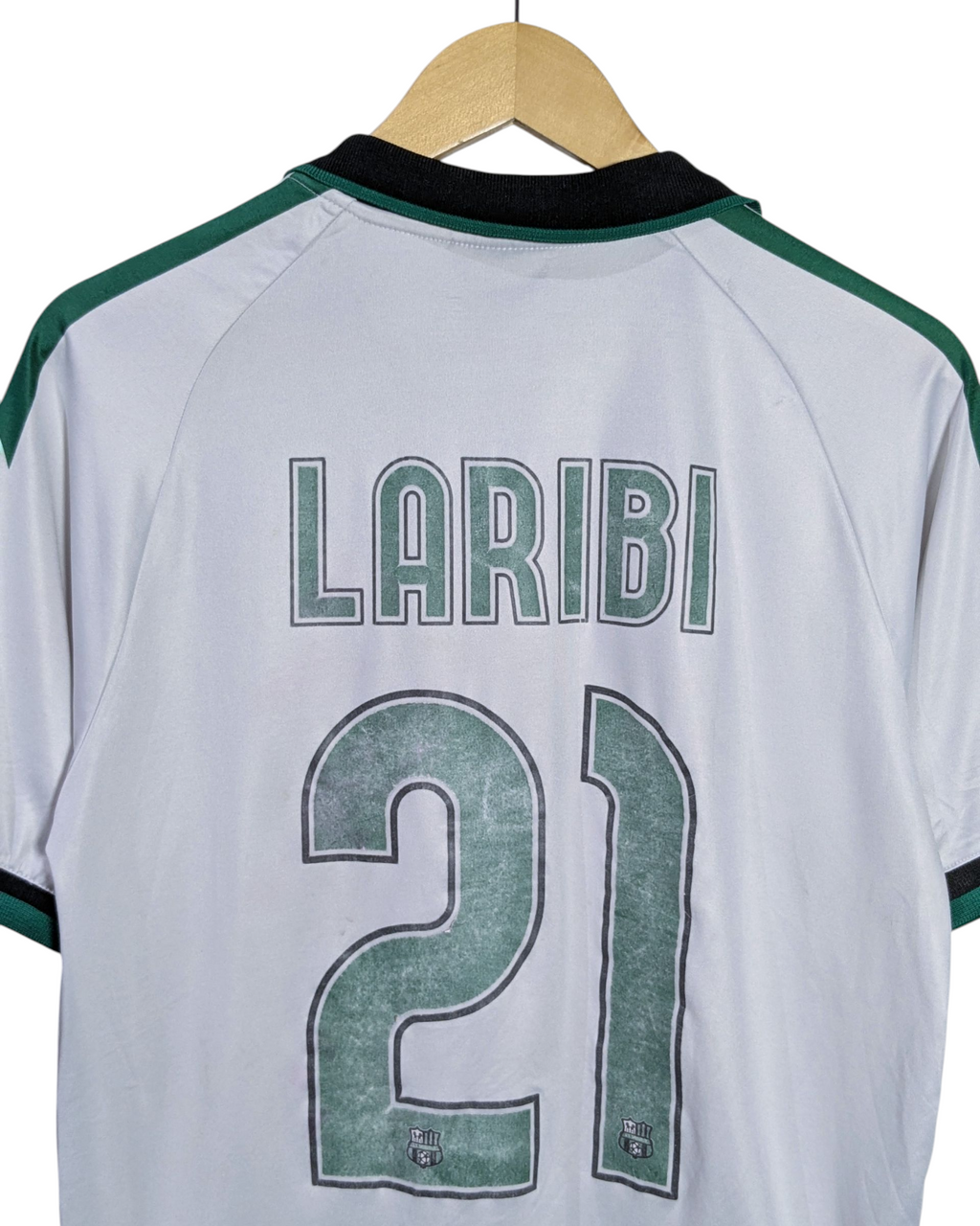 2013-14 Sassuolo Sportika Away Shirt #21 Laribi - (S)