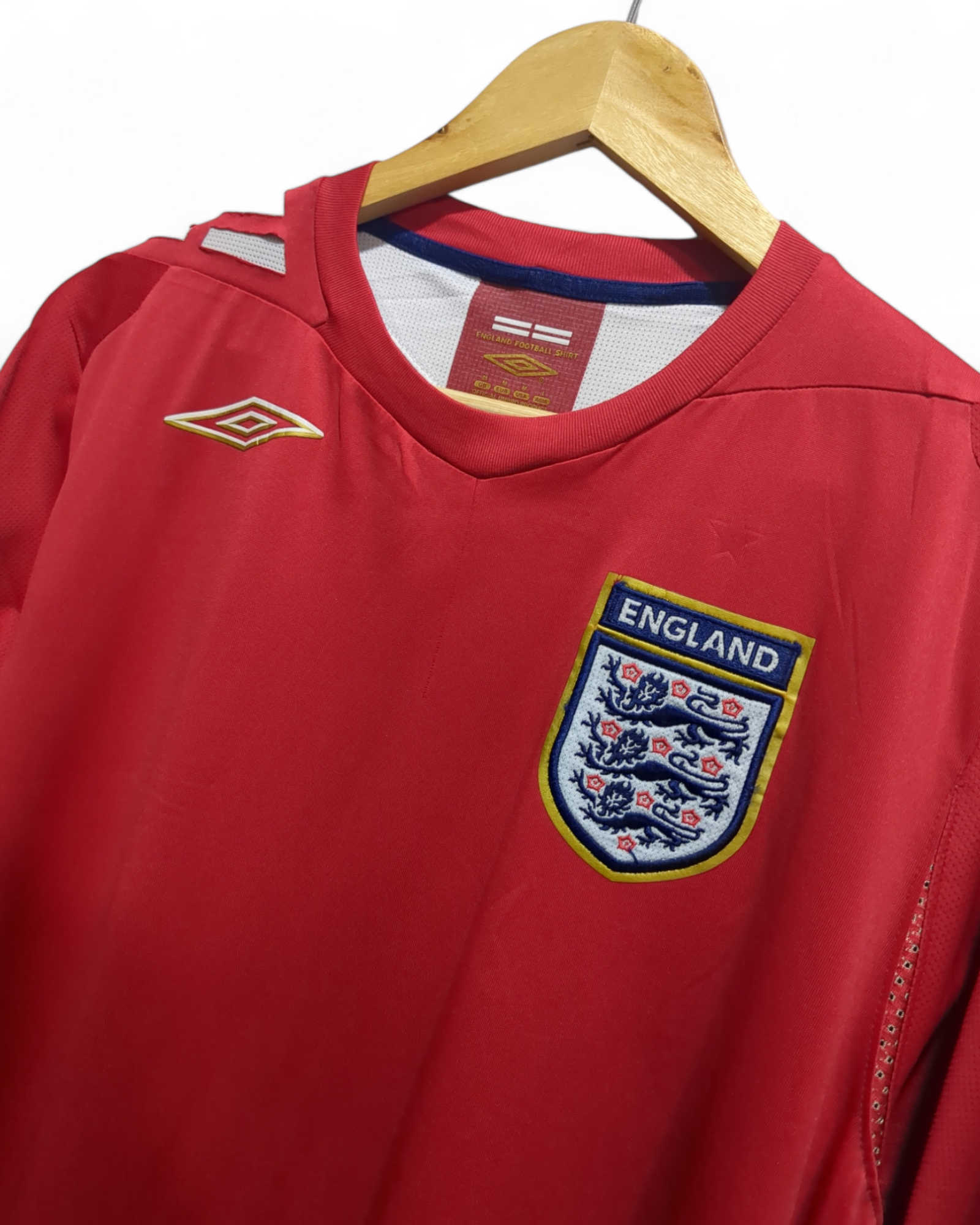 2006-08 Umbro England Away Shirt - (M)
