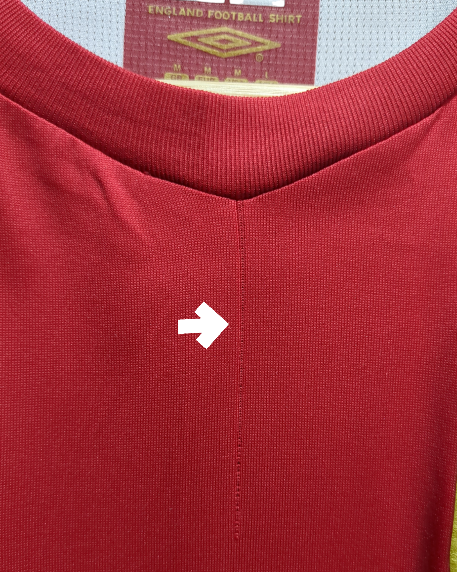 2006-08 Umbro England Away Shirt - (M)