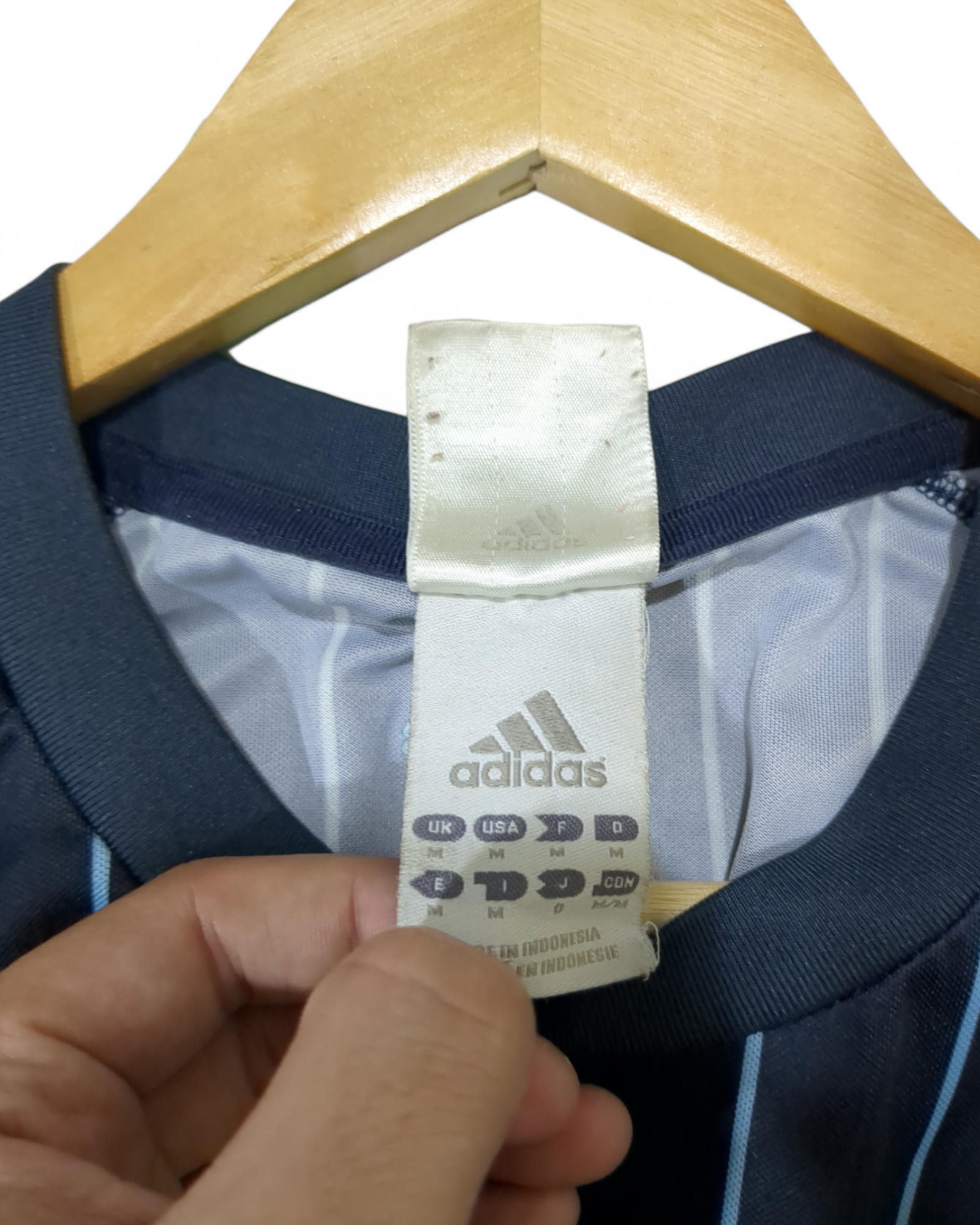 2006-07 Adidas Argentina Pre-Match Shirt - (M)