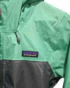 Patagonia W's Torrentshell Jacket - (S)