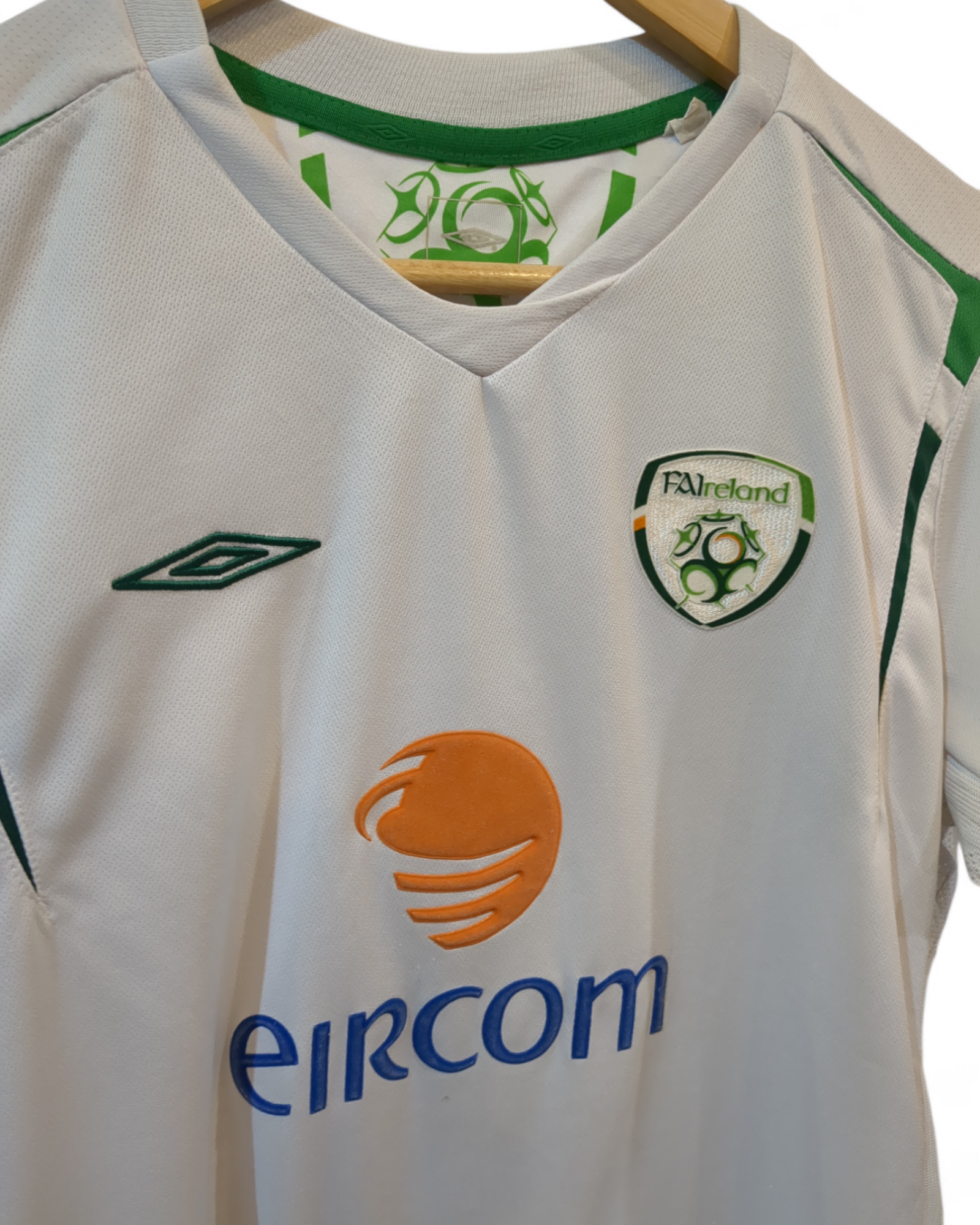 2005-07 Umbro Ireland Women's Away Shirt - (M)