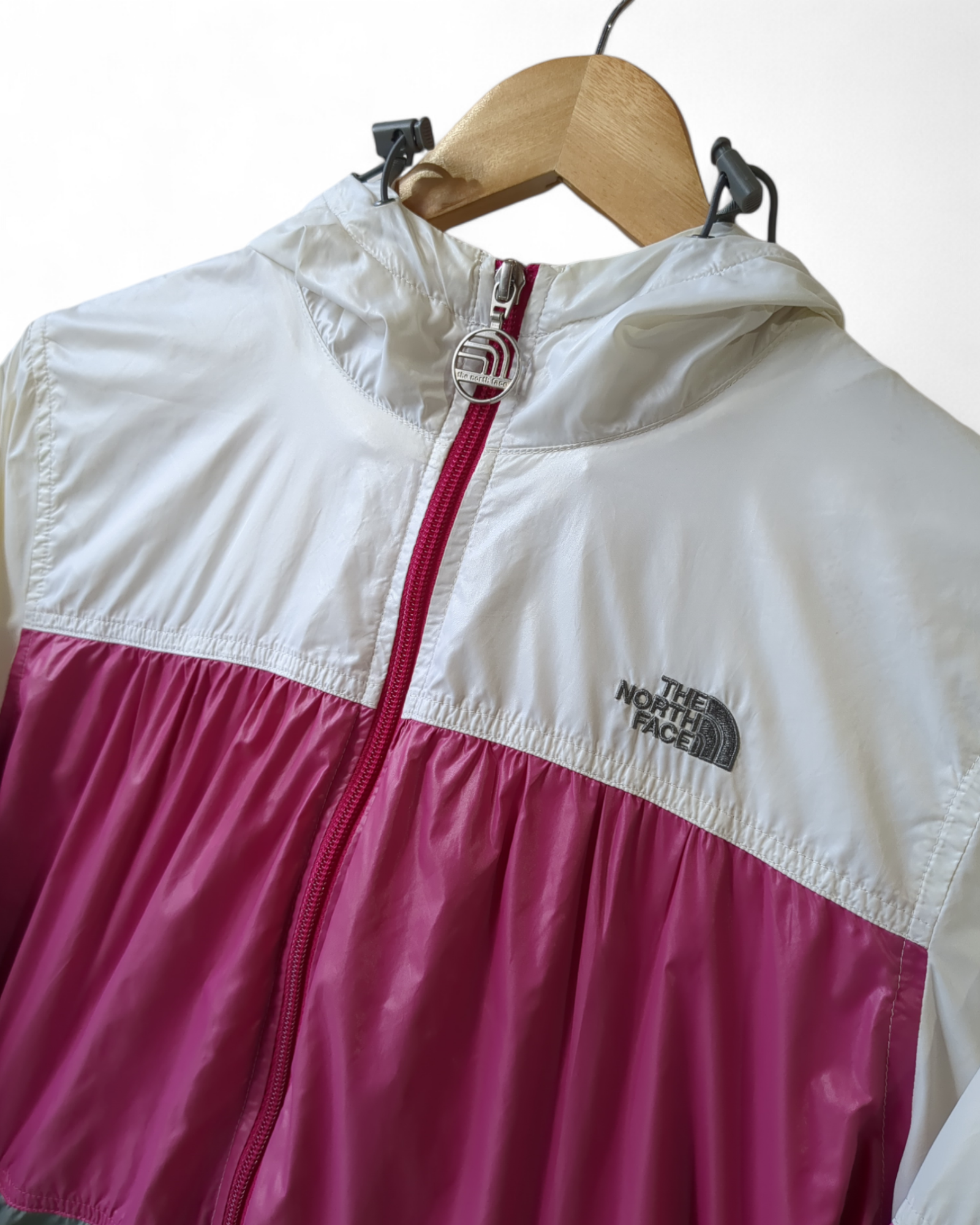 The North Face Windbreaker Jacket - (M)