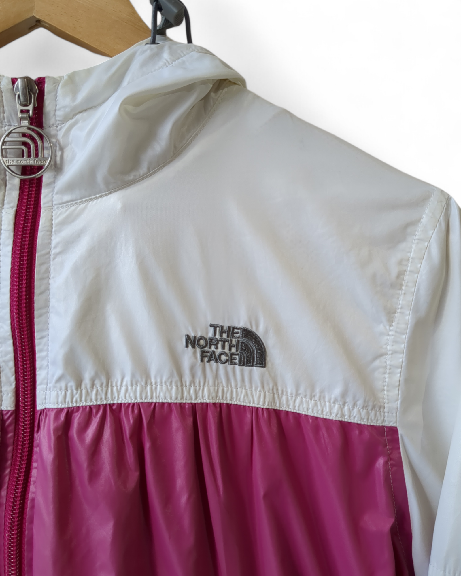 The North Face Windbreaker Jacket - (M)