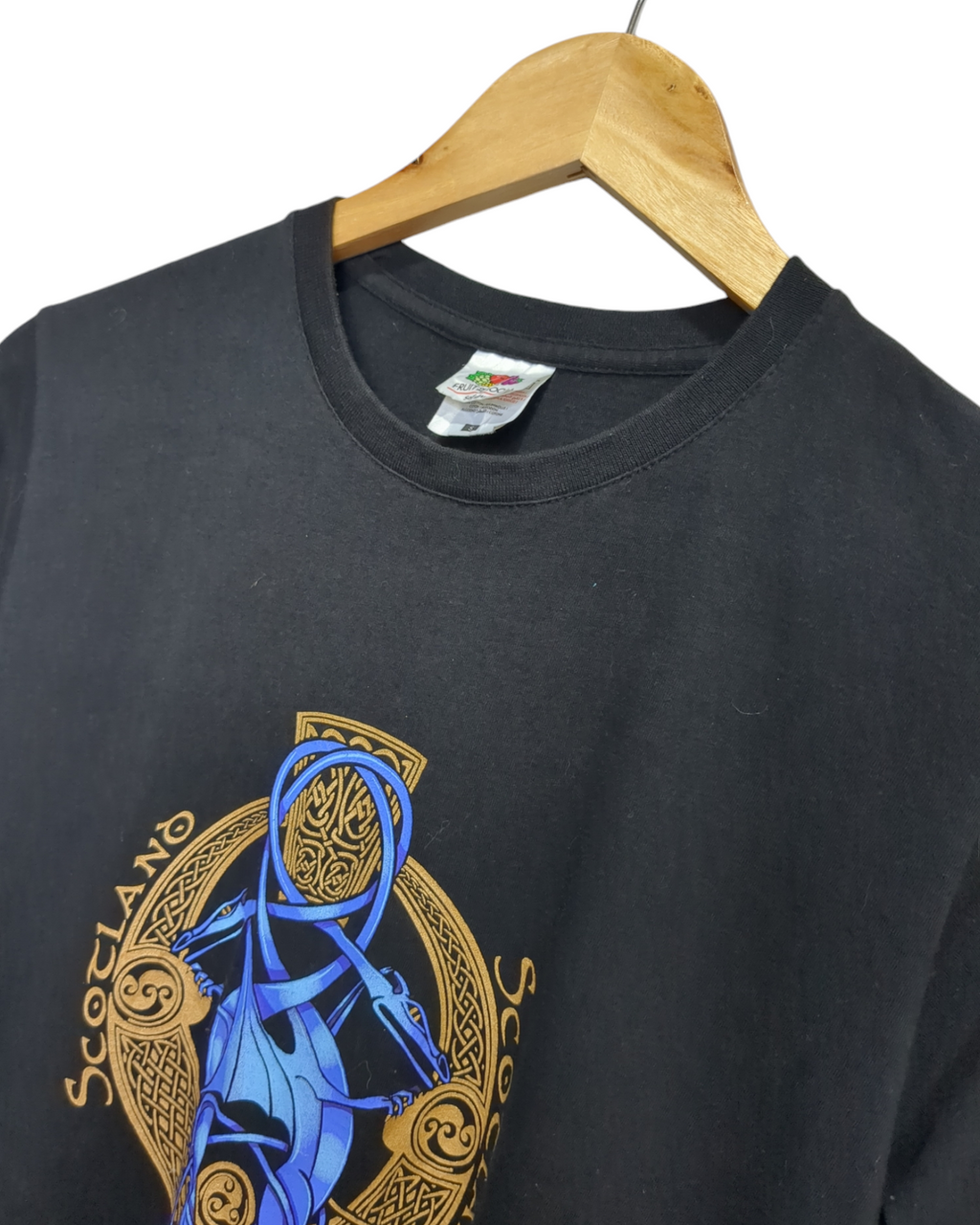 Fruit Of The Loom 00s Celtic & Dragon Tee - (XS)