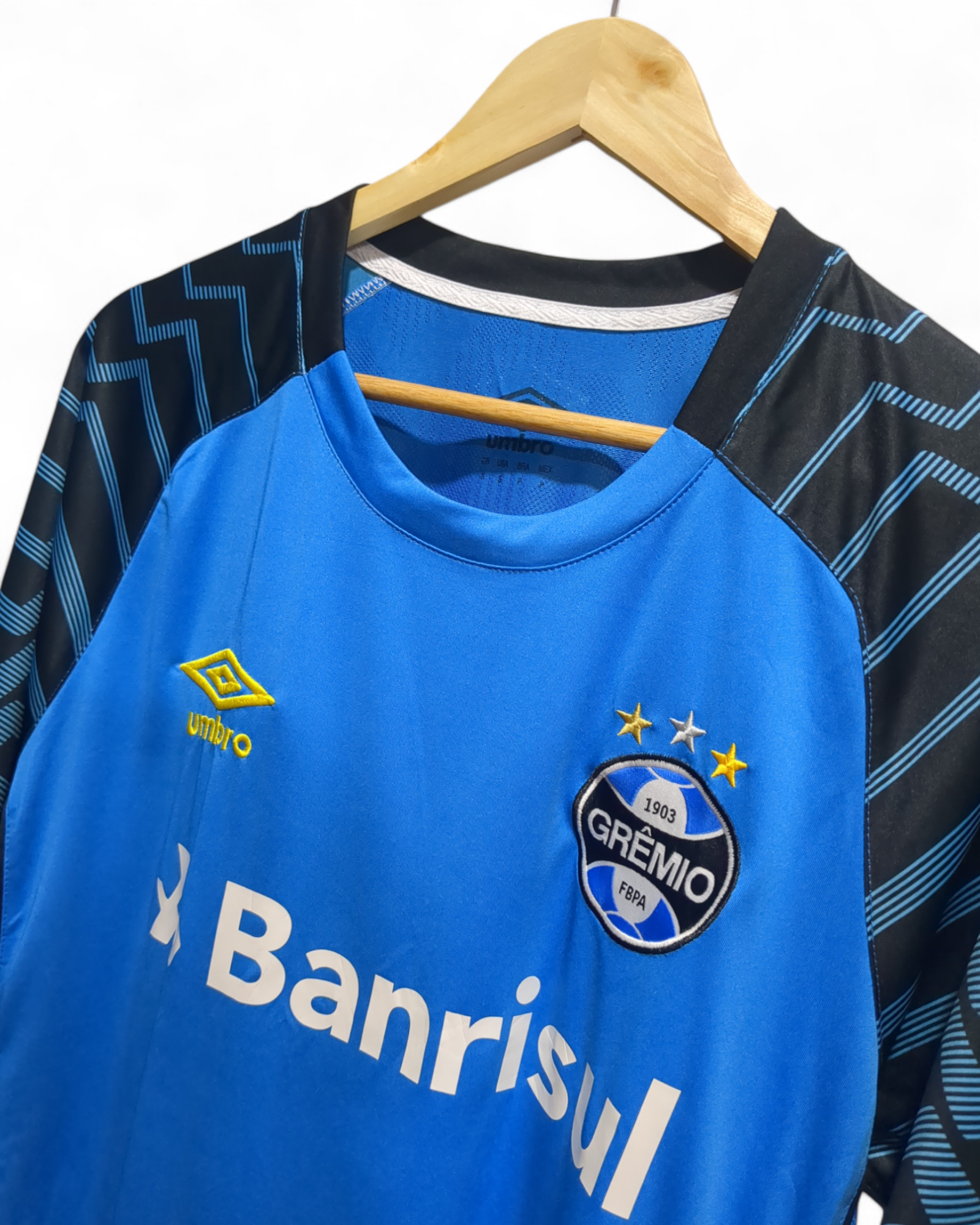 2021-22 Umbro Grêmio Goalkeeper Shirt - (M)