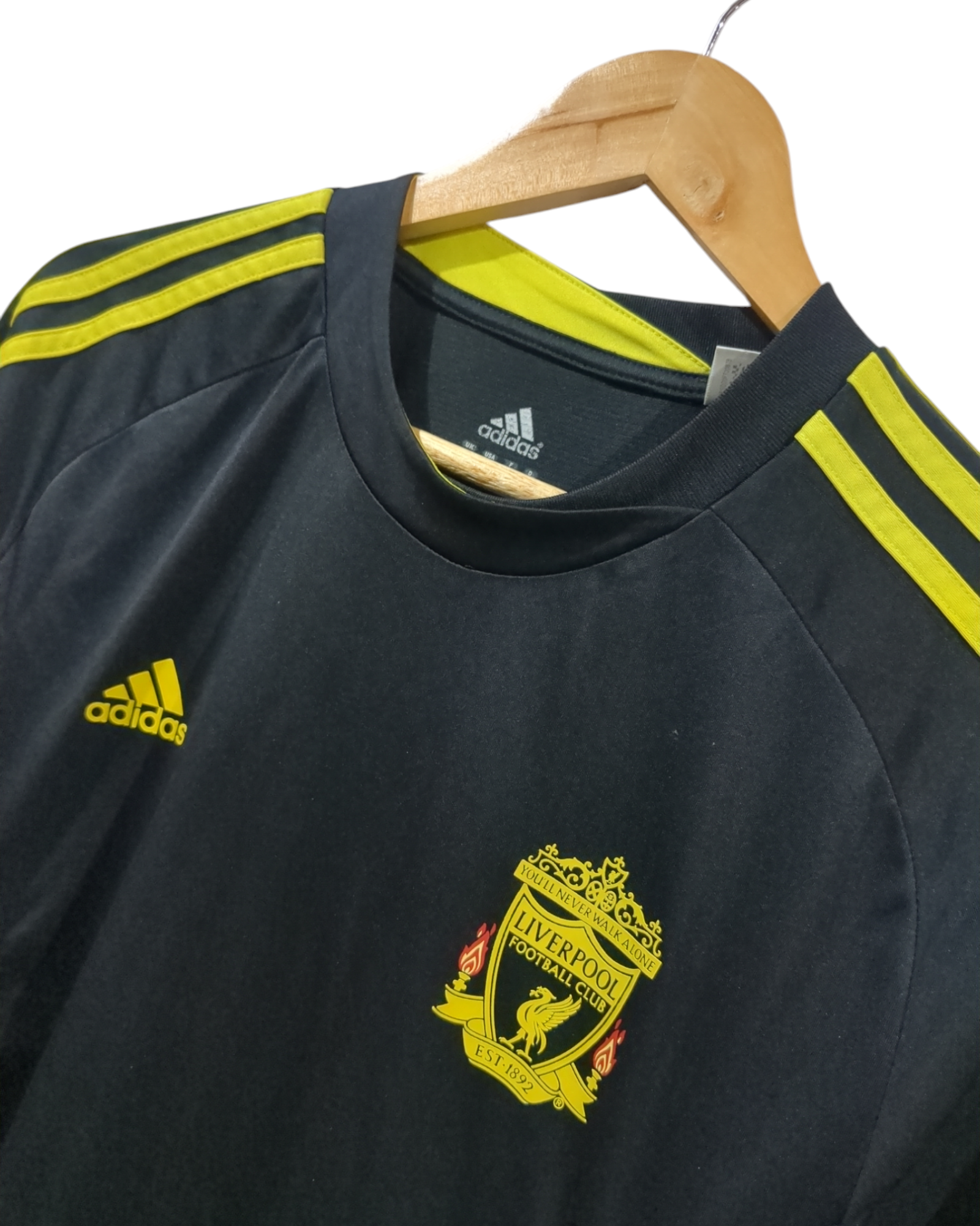 2011-12 Adidas Liverpool Training Shirt - (M)
