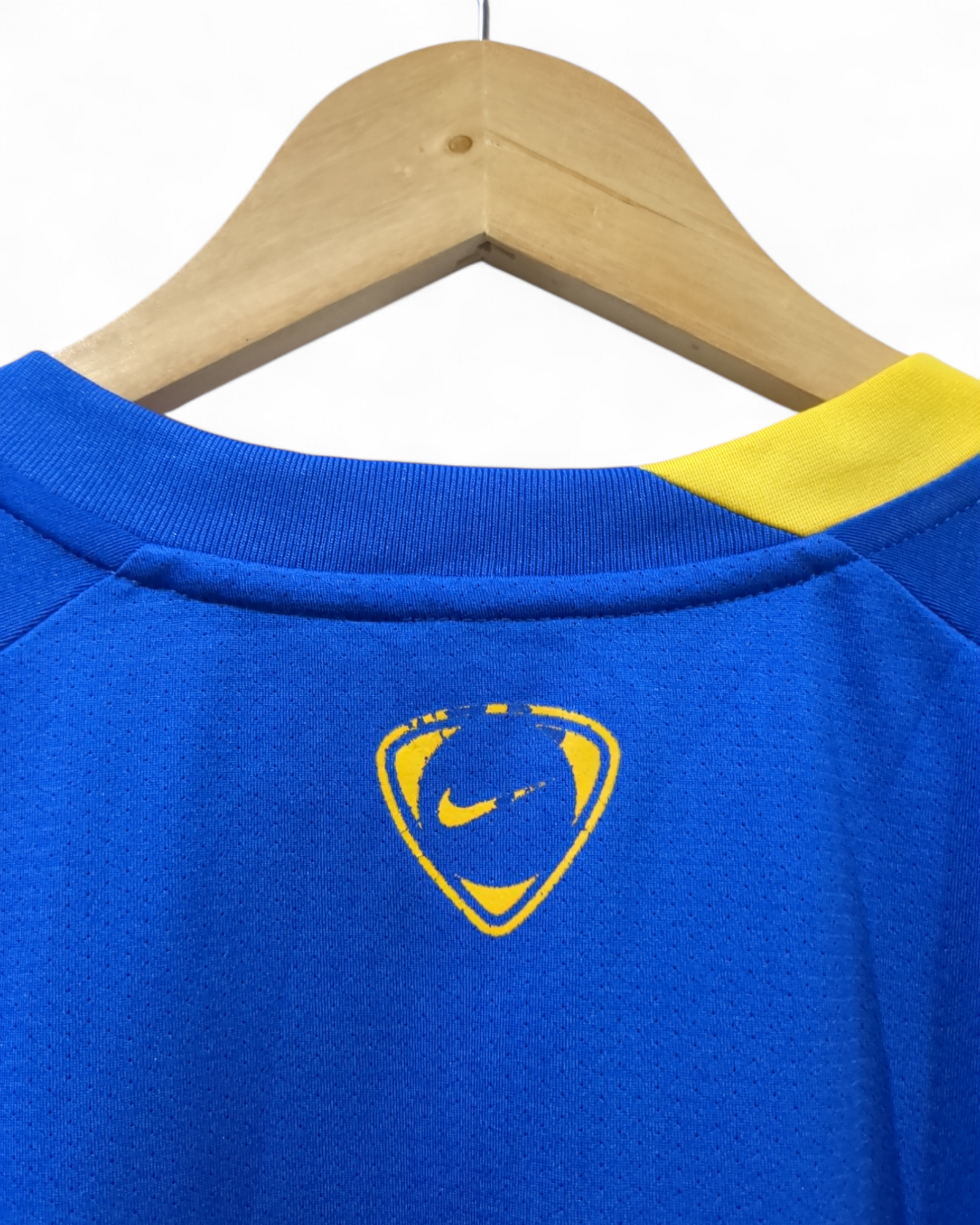 2008-09 Nike Brazil Training Shirt - (L)