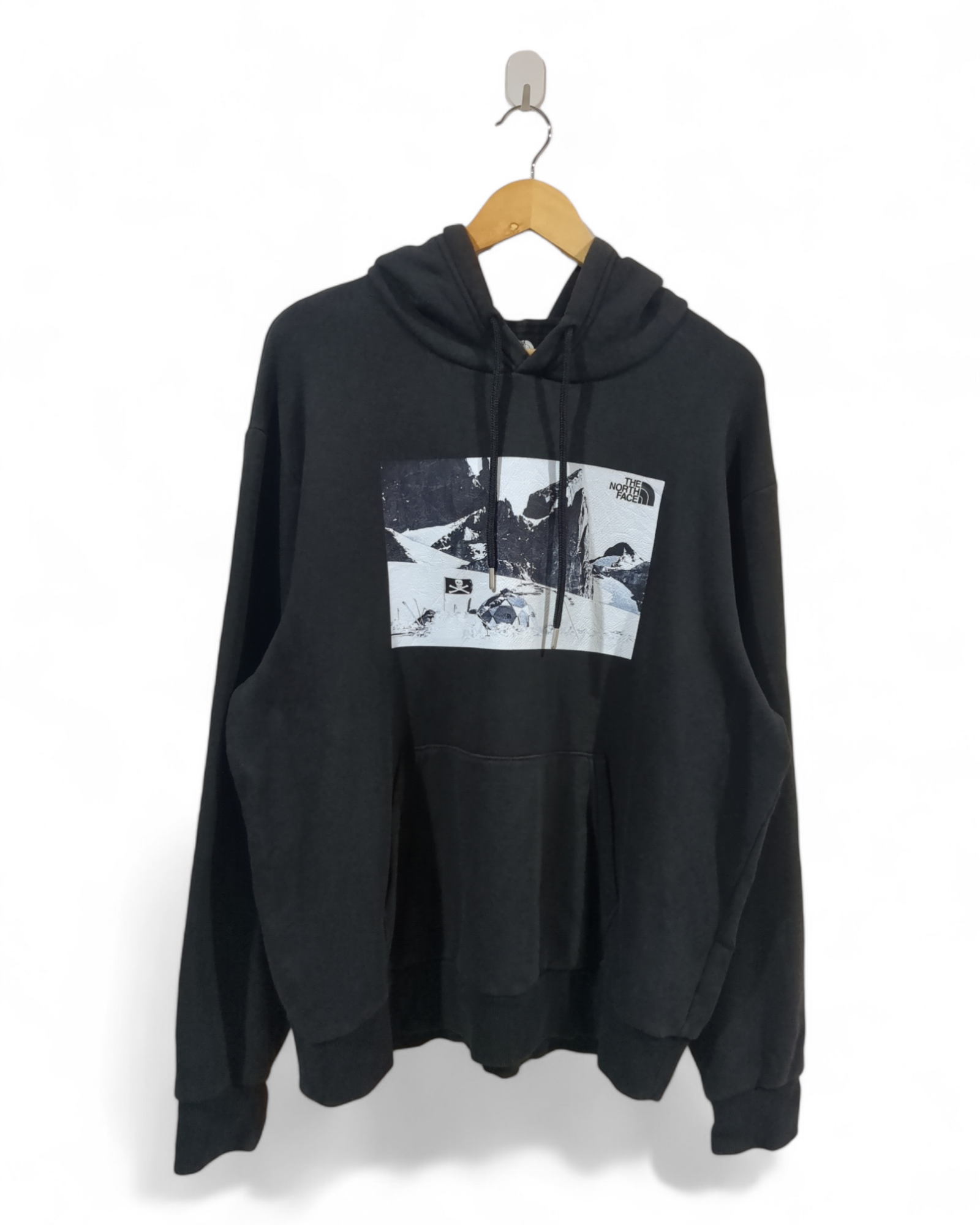 The North Face Conrads Flag Hoodie - (XL)