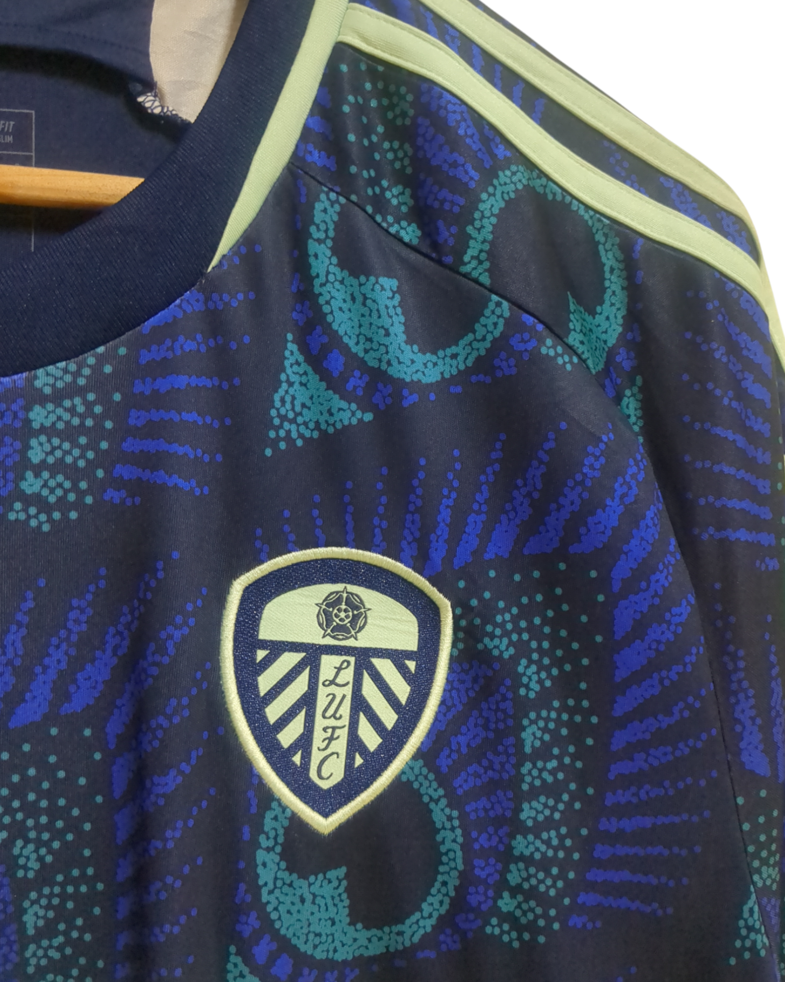 2023-24 Adidas Leeds United Away Shirt - (L)