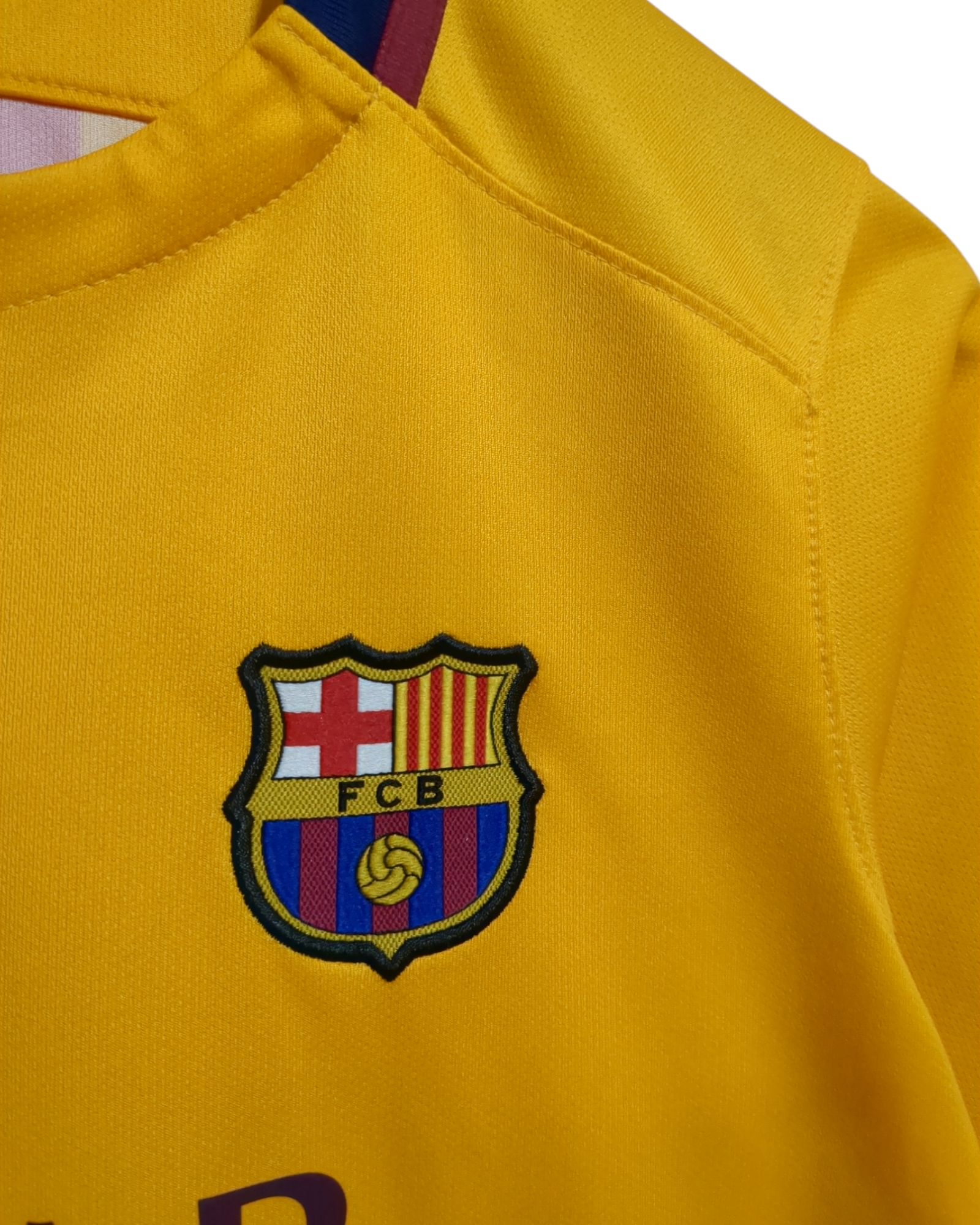 2015-16 Nike Barcelona Away Shirt - (S)