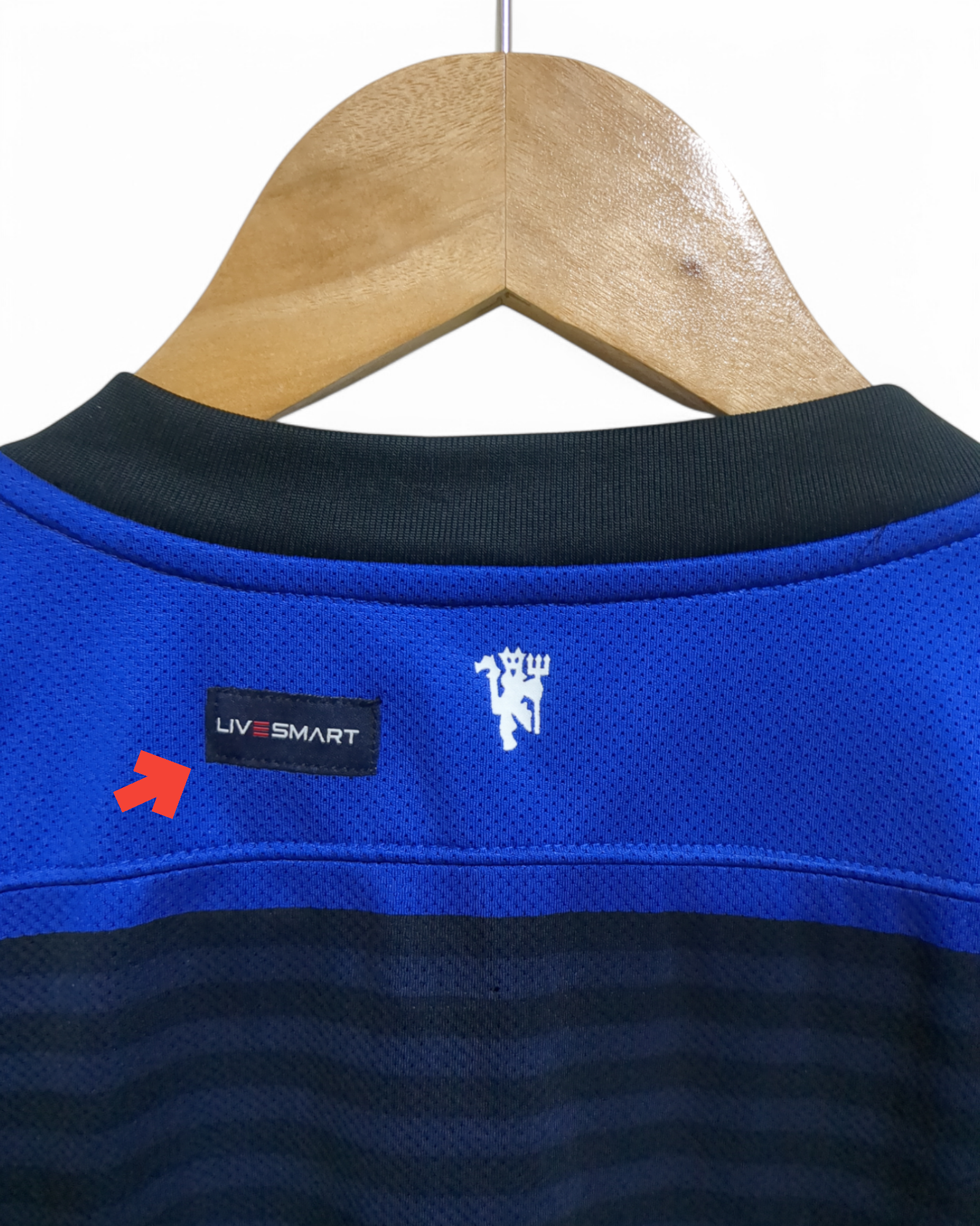 2011-12 Nike Manchester United Away Shirt - (S)