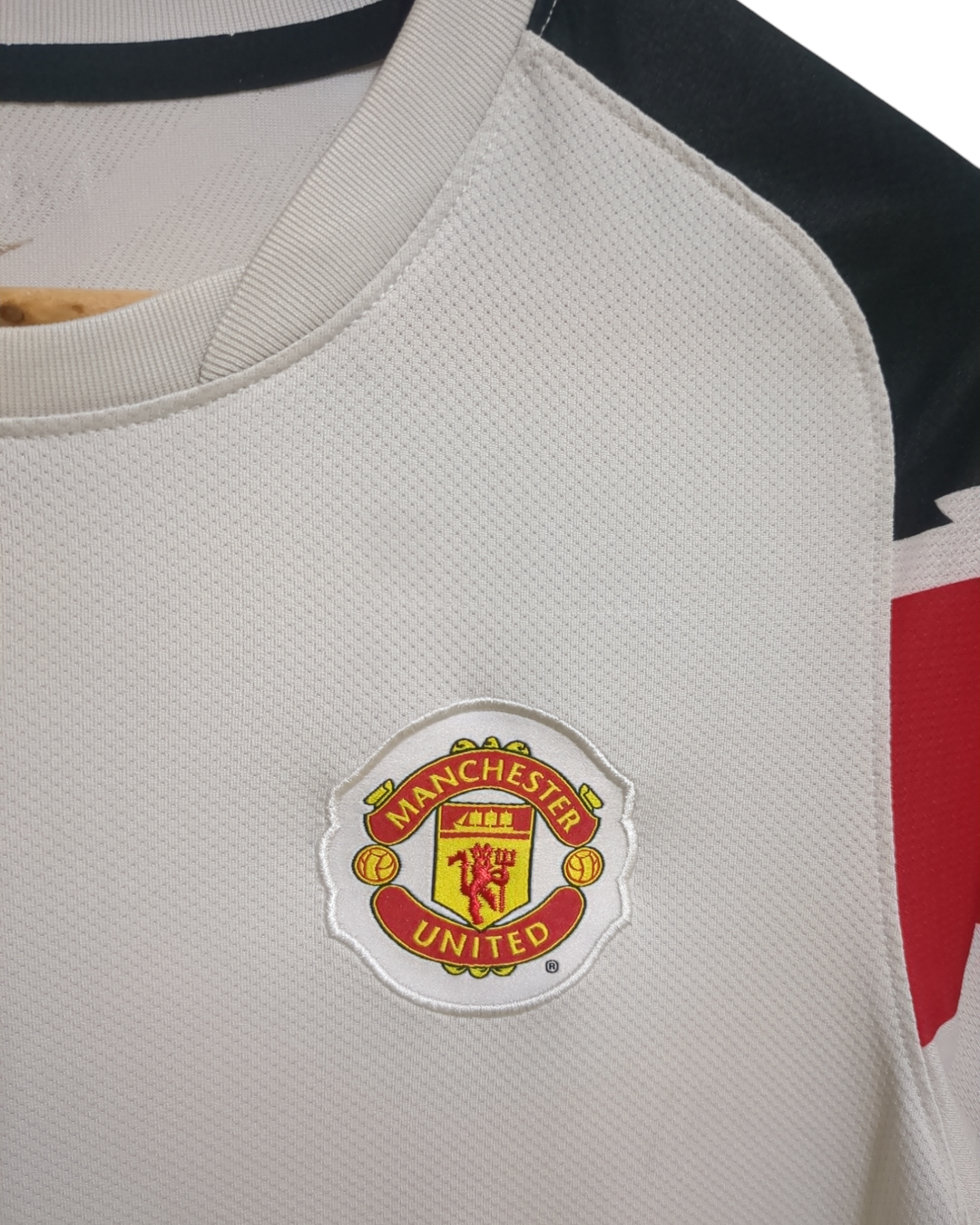 2010-11 Nike Manchester United Away Shirt - (S)