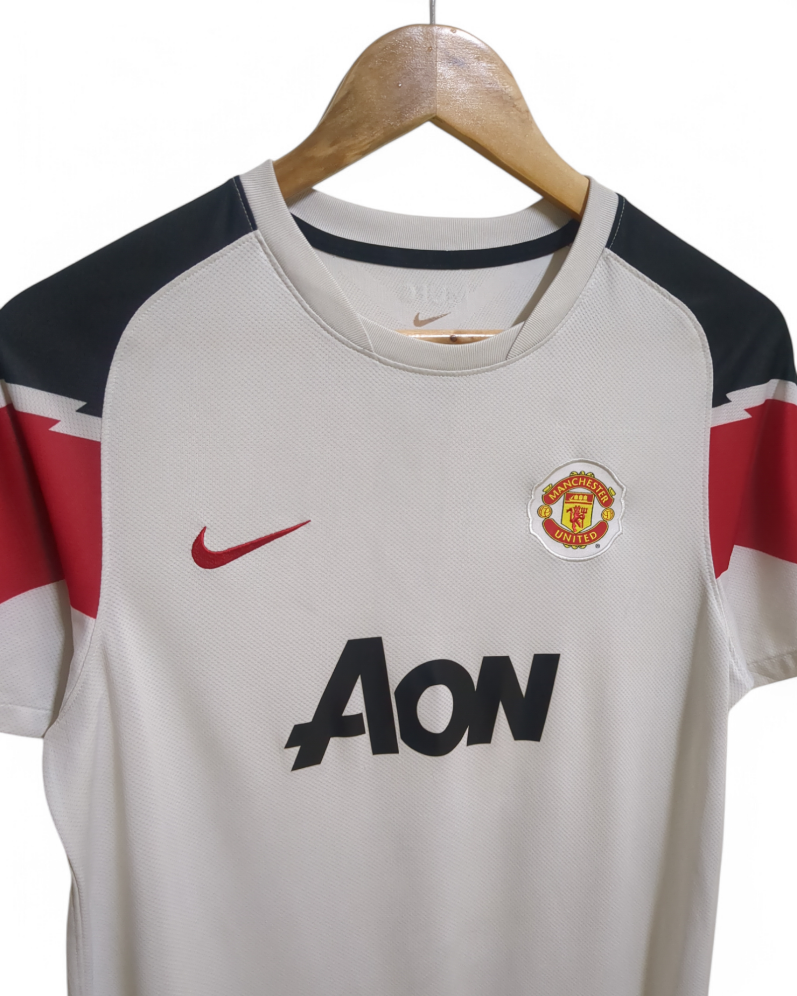2010-11 Nike Manchester United Away Shirt - (S)