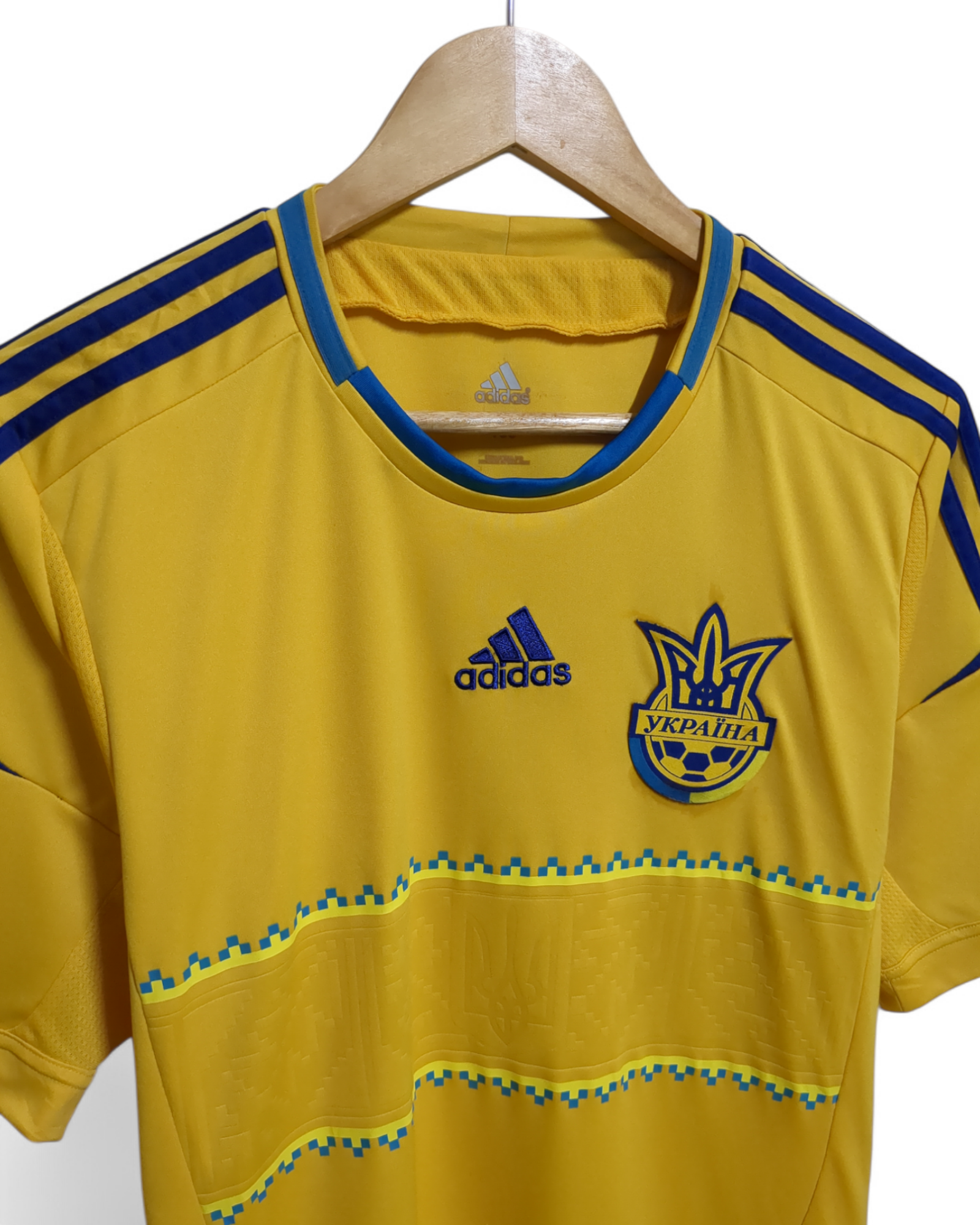 2011-13 Adidas Ukraine Home Shirt - (M)