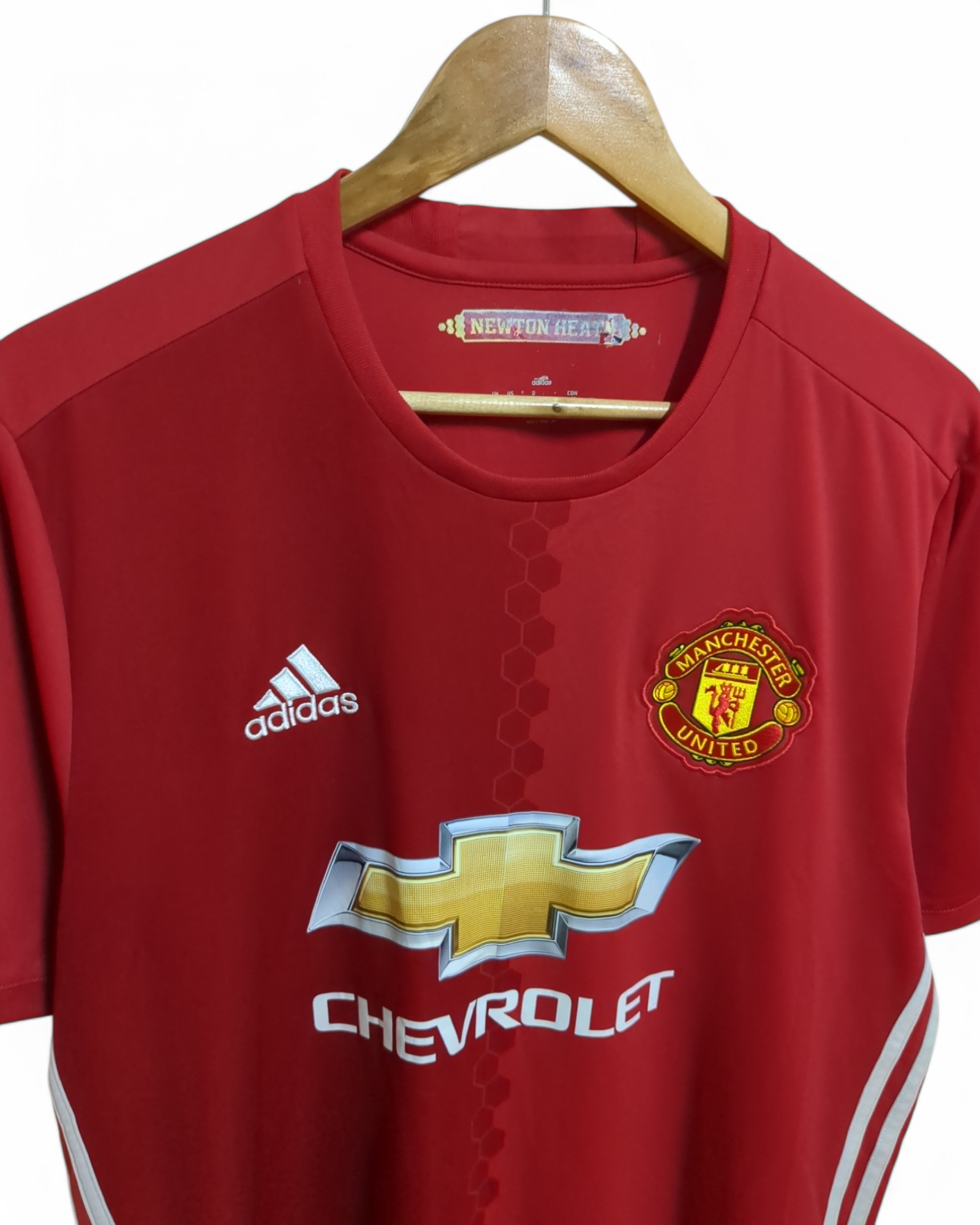 2016-17 Adidas Manchester United  Home Shirt - (L)