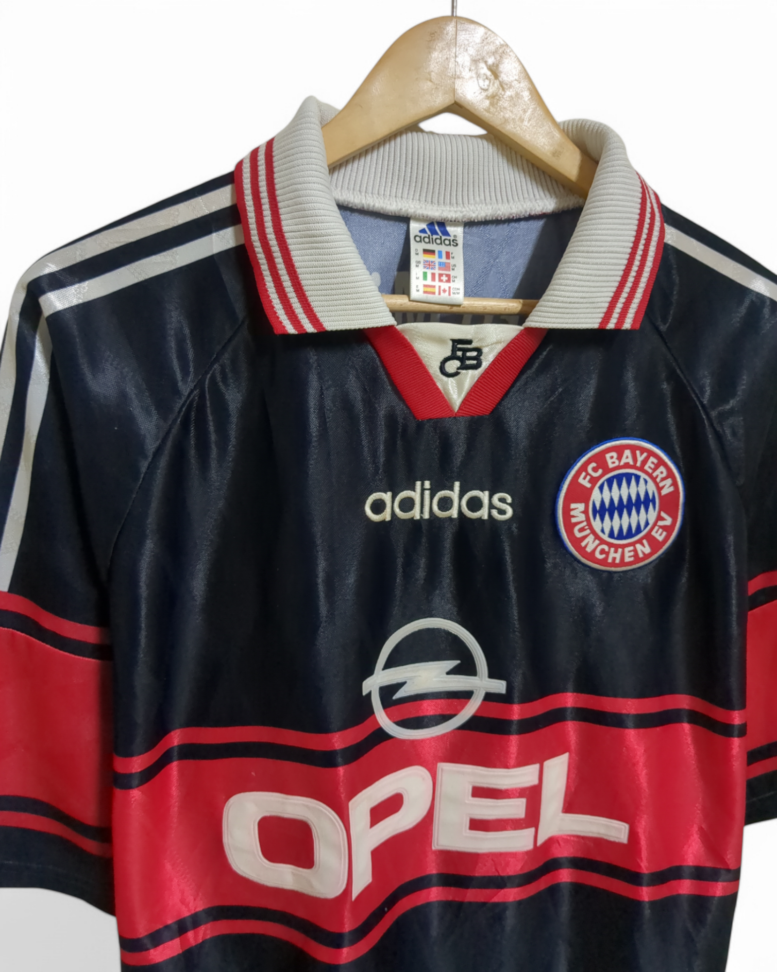 1997-99 Adidas Bayern Munich Home Shirt - (L)