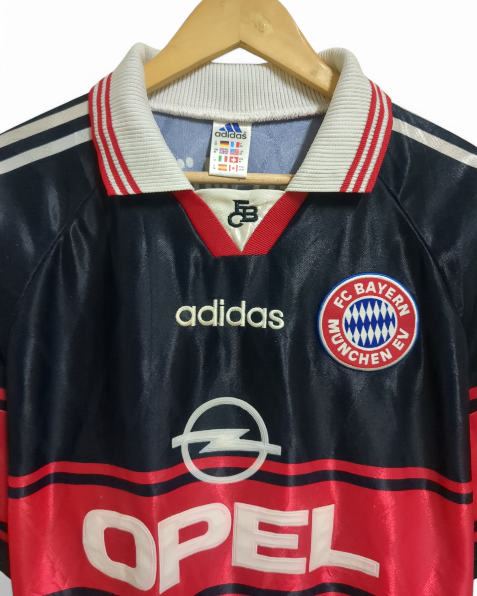 1997-99 Adidas Bayern Munich Home Shirt - (L)