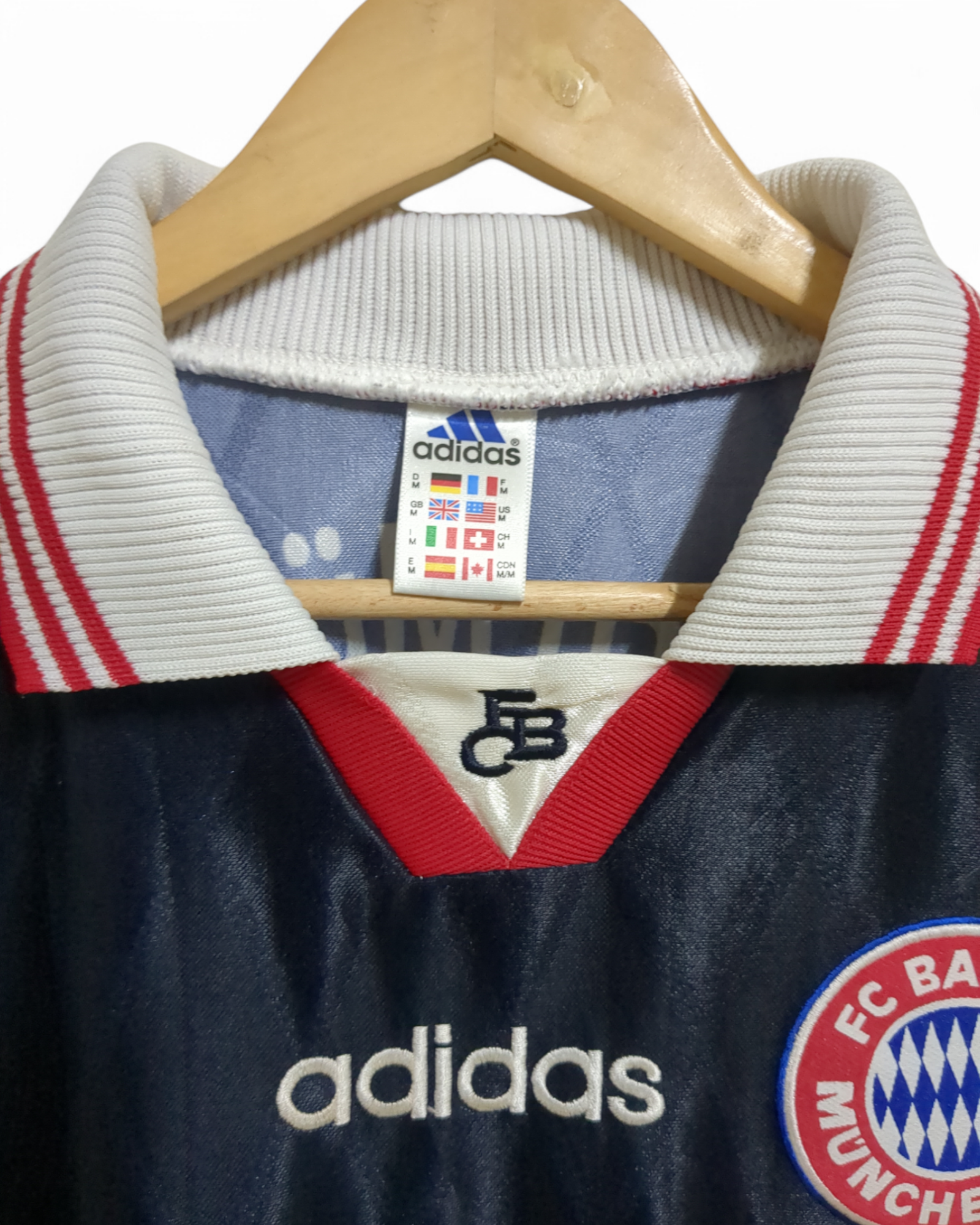 1997-99 Adidas Bayern Munich Home Shirt - (L)