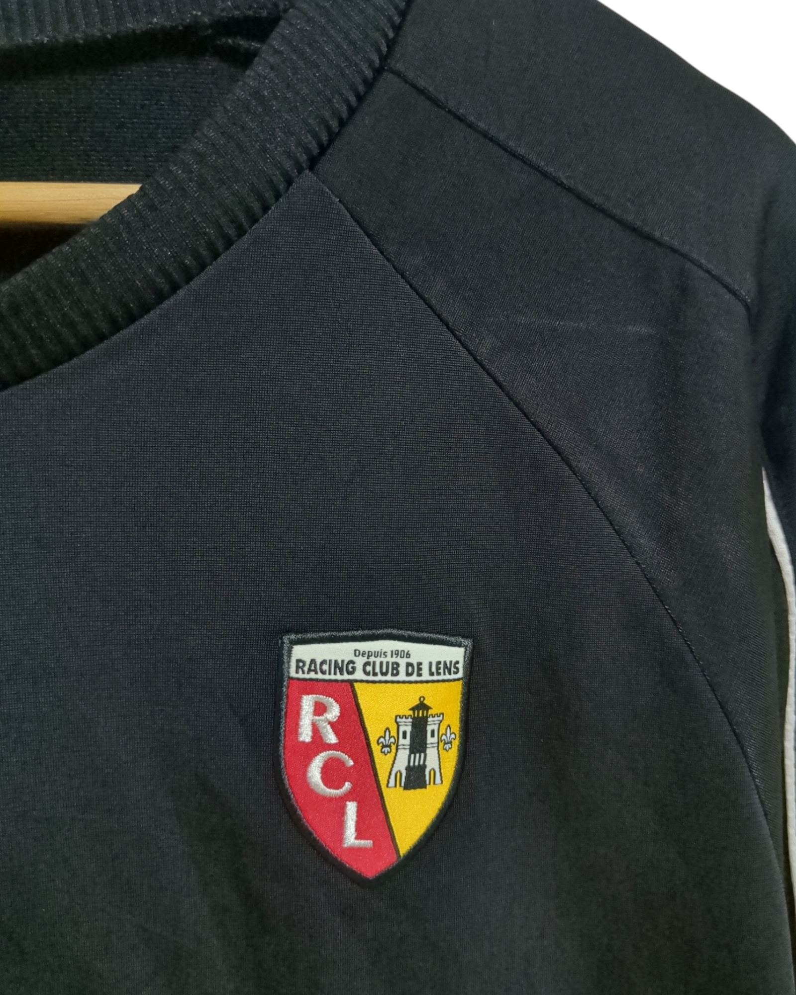 2010-11 Reebok RC Lens Training Top - (L)