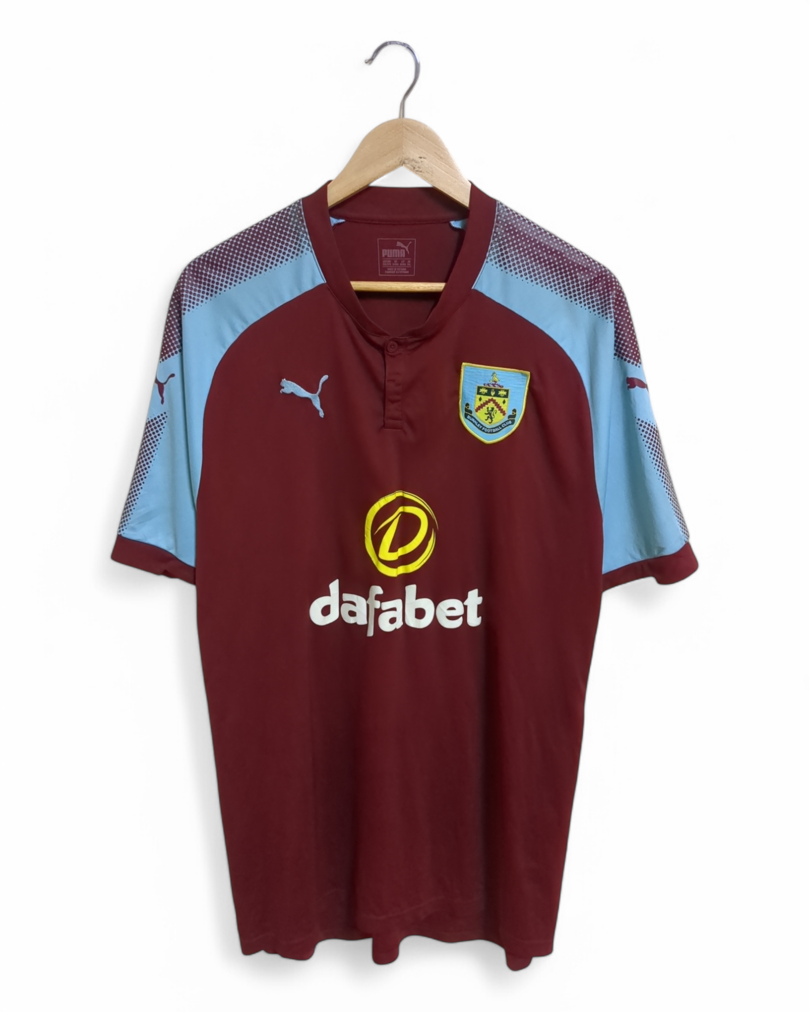 2017-18 Puma Burnley Home Shirt - (XL)