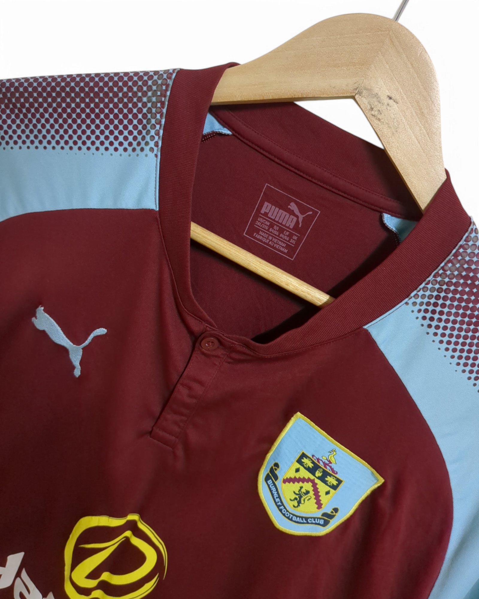 2017-18 Puma Burnley Home Shirt - (XL)