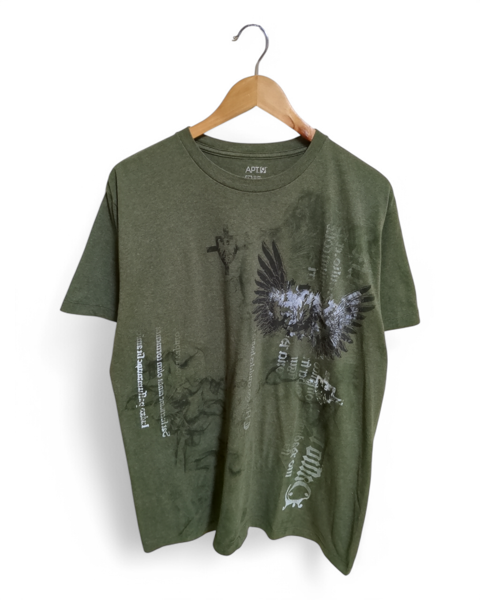 APT.9 Tee - (L)