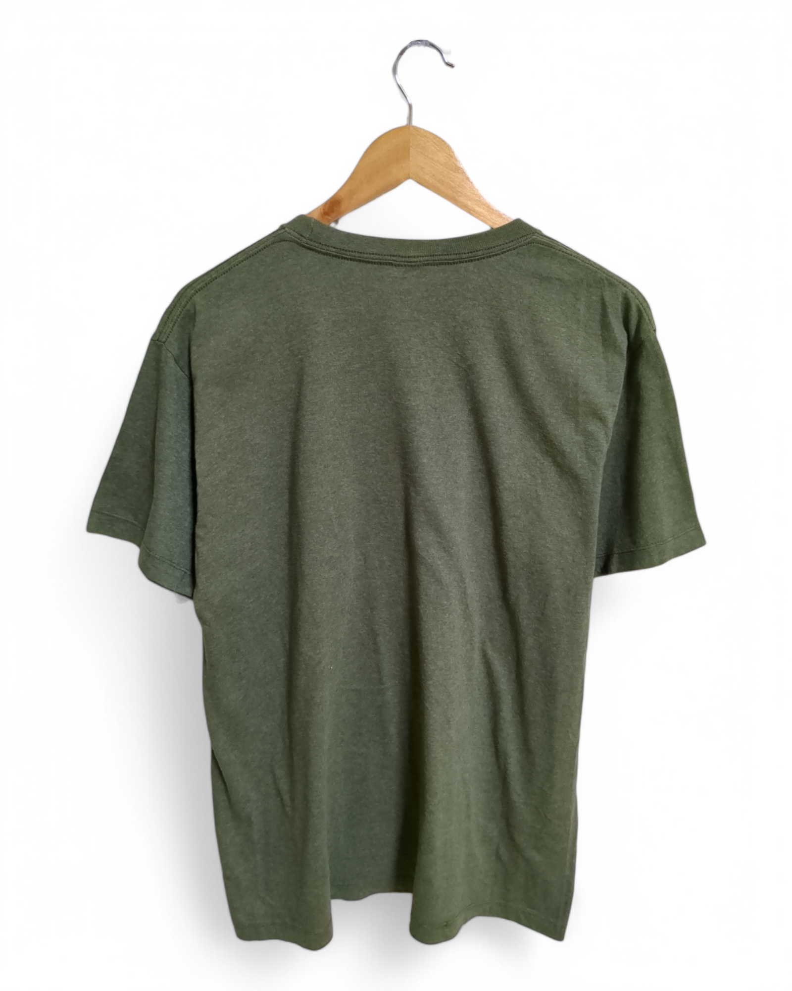APT.9 Tee - (L)