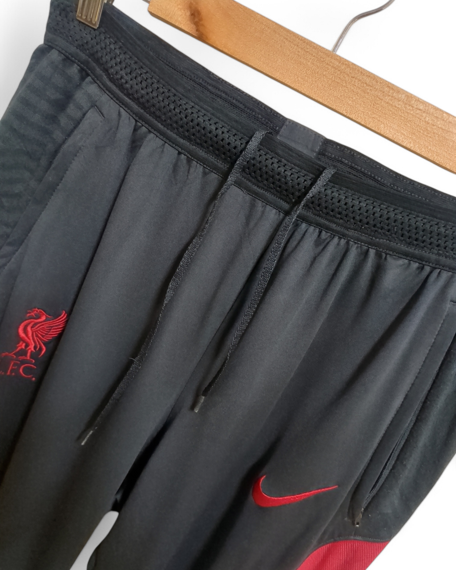 2020-21 Nike Liverpool Trackpant - (W28 x L37)