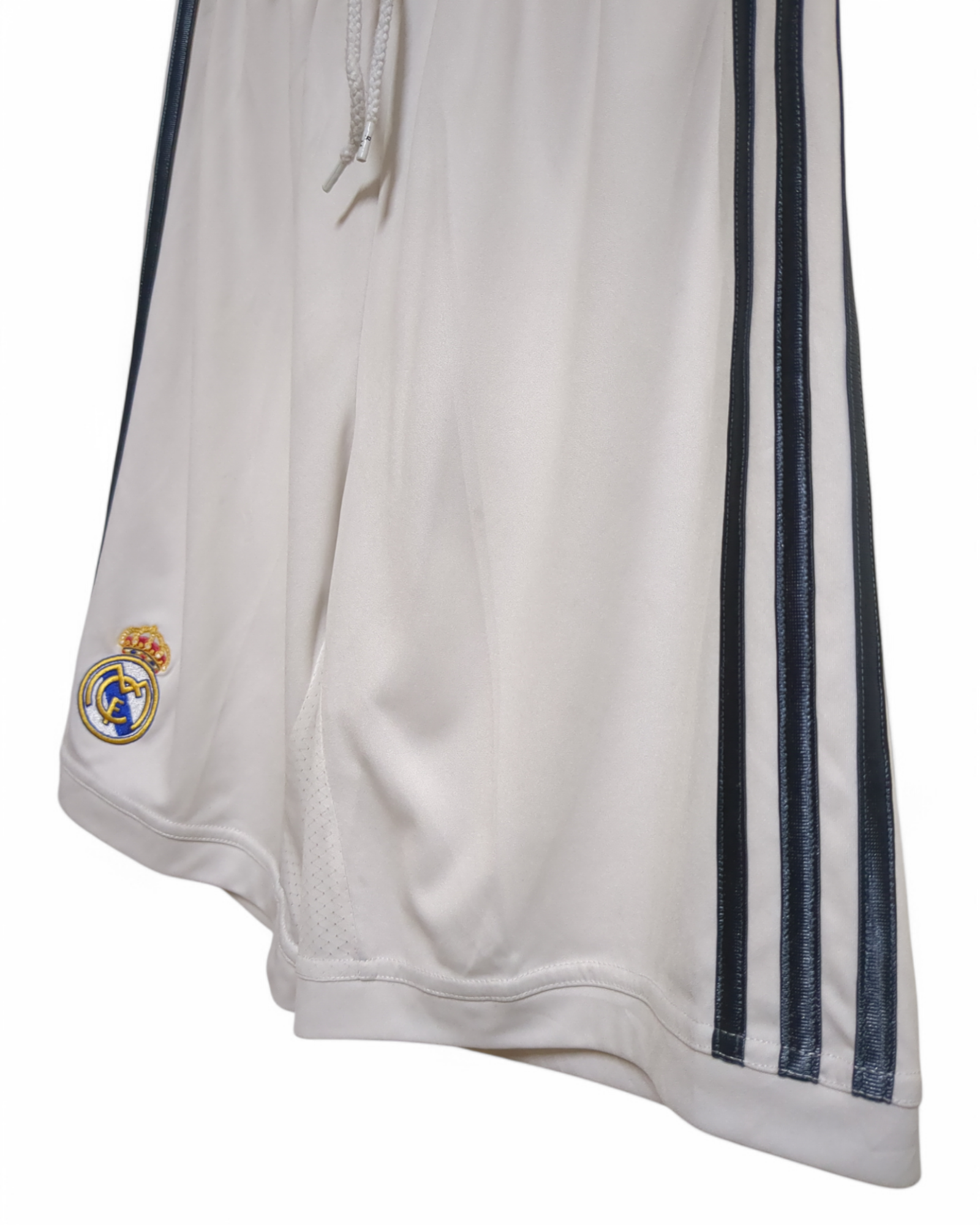 2013-14 Adidas Real Madrid Home Shirt with Shorts #10 Ozil - (M)