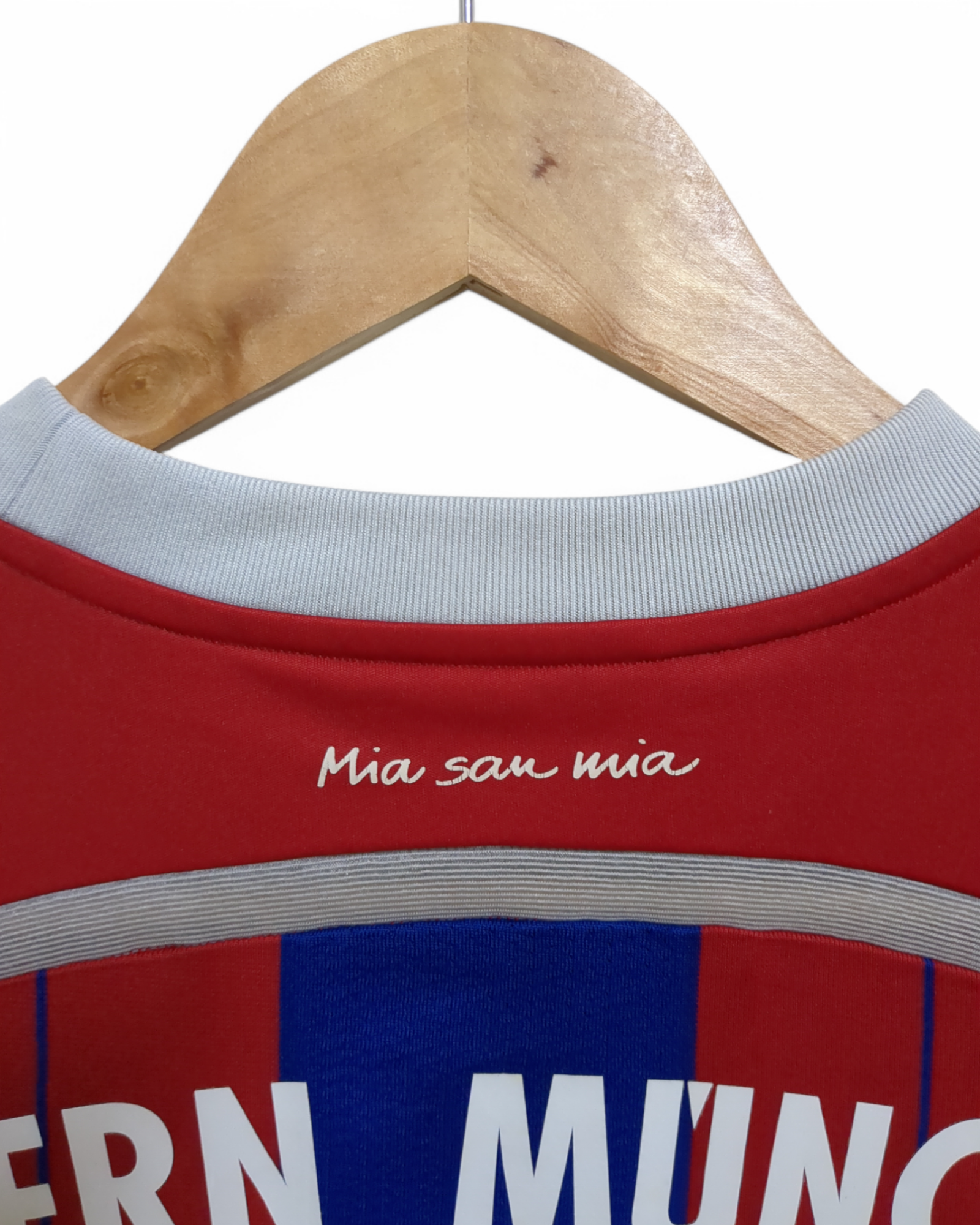 2014-15 Adidas Bayern Munich Home Shirt #19 Gotze - (S)