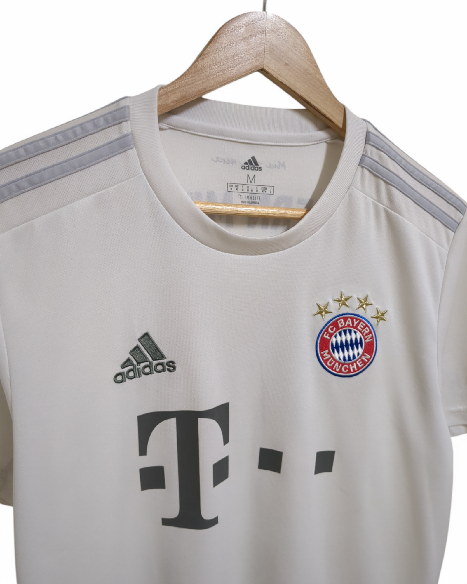 2019-20 Adidas Bayern Munich Away Shirt #21 Hernandez - (M)