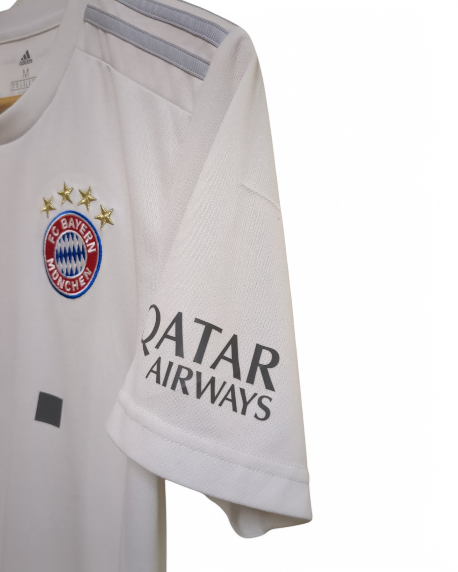 2019-20 Adidas Bayern Munich Away Shirt #21 Hernandez - (M)