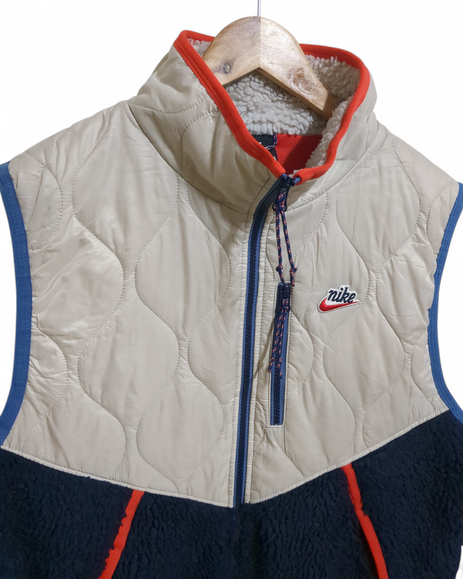 Nike Heritage Insulated Sherpa Vest - (L)