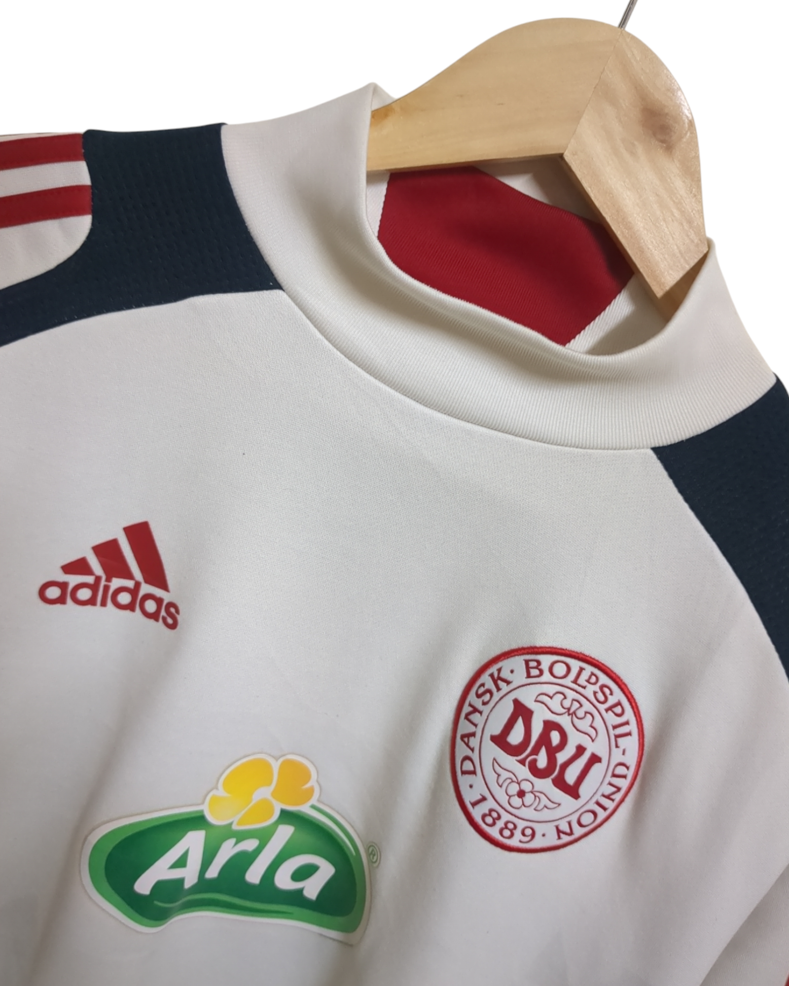 2011-12 Adidas Denmark Training Top - (M)