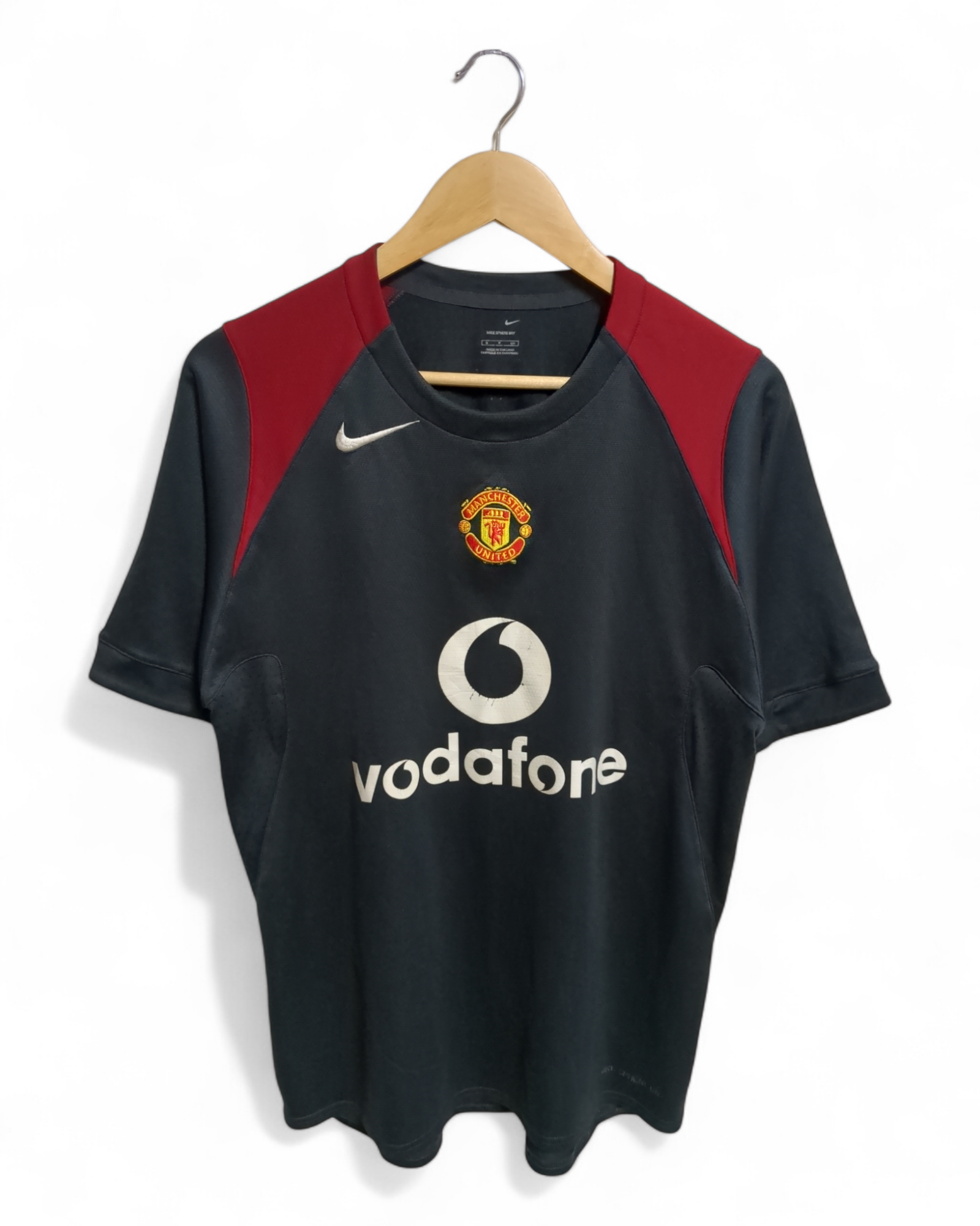 2005-06 Nike Manchester United Training Shirt - (S)