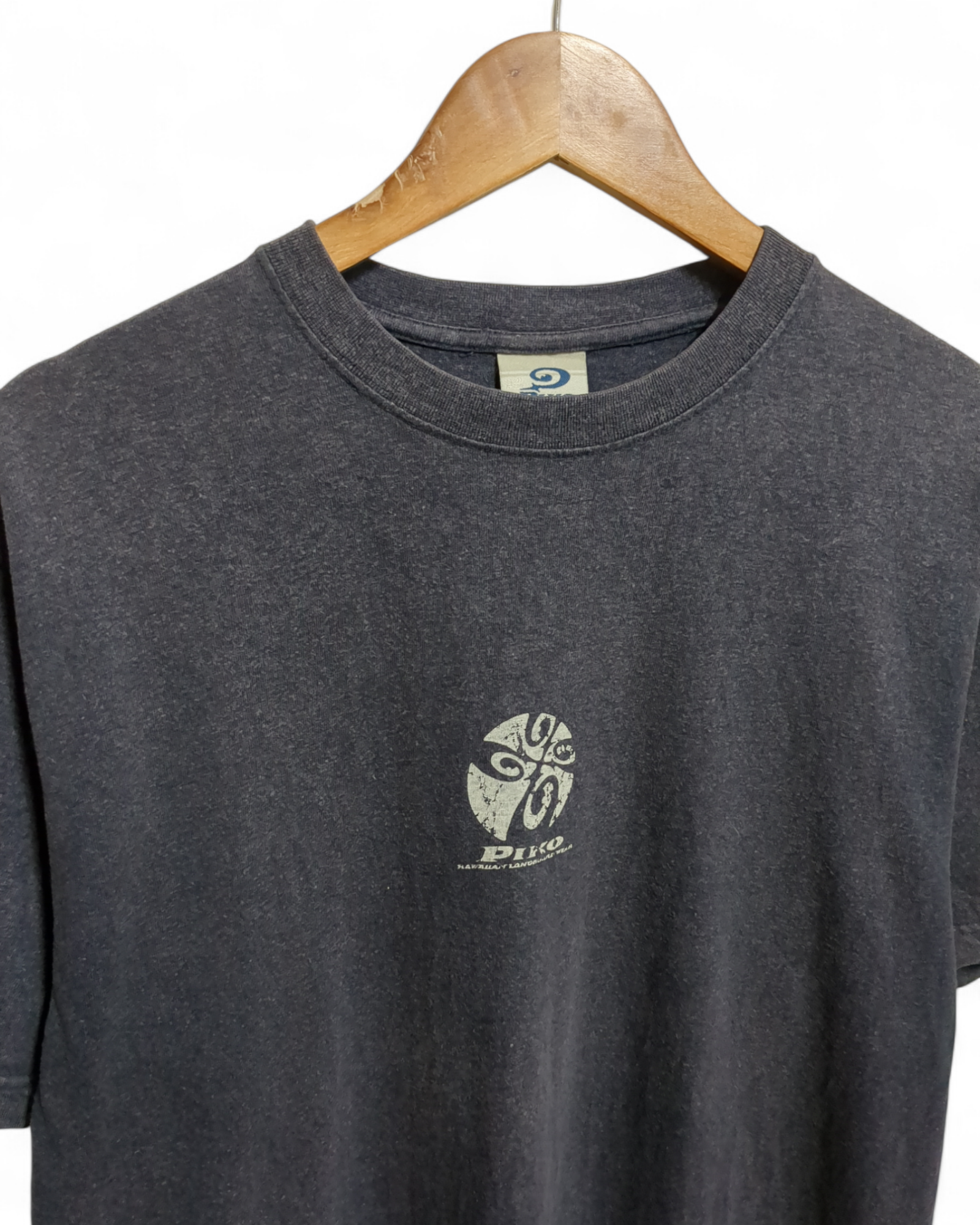Piko 90s Hawaiian Longboard Wear Graphic Tee - (M)