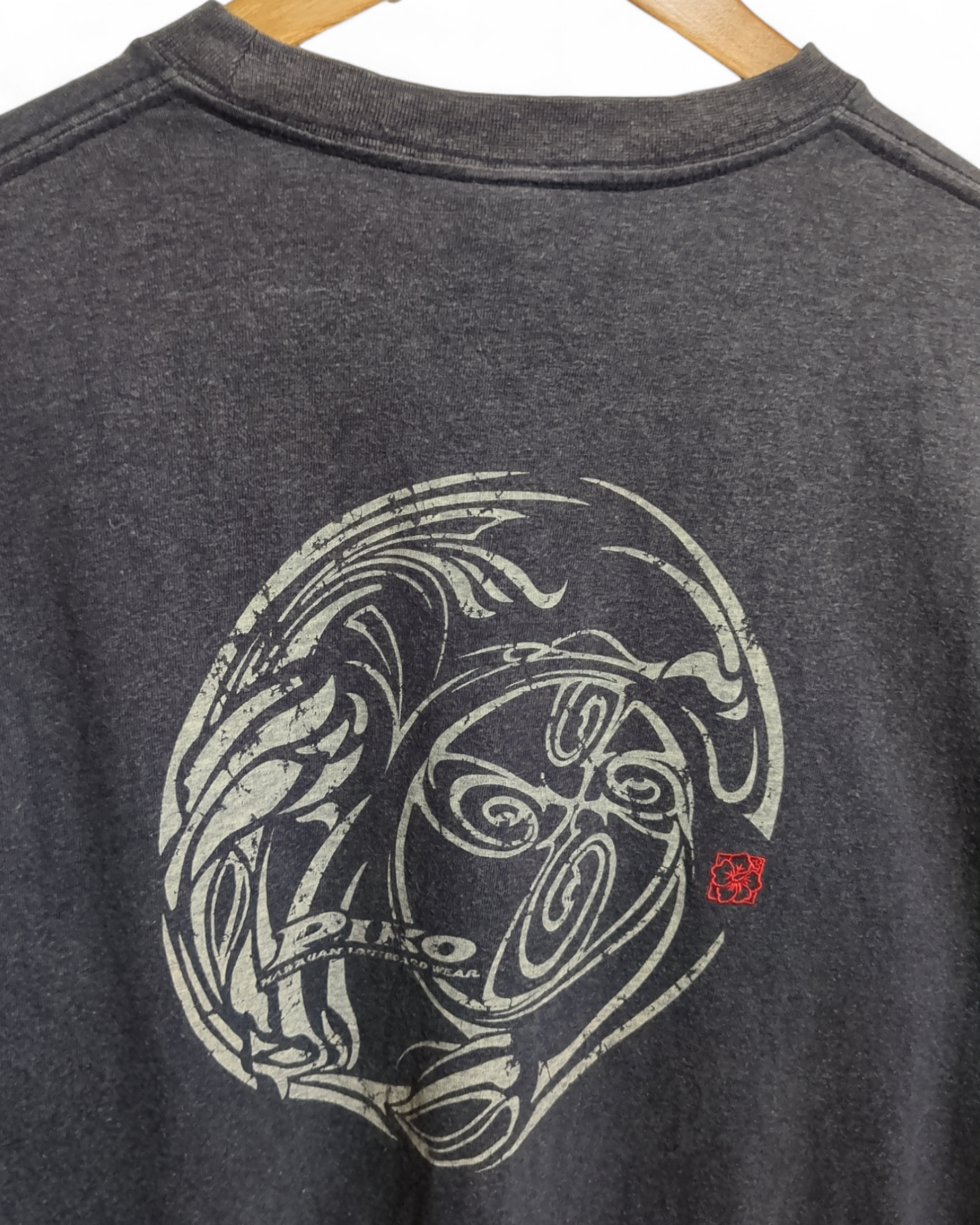 Piko 90s Hawaiian Longboard Wear Graphic Tee - (M)